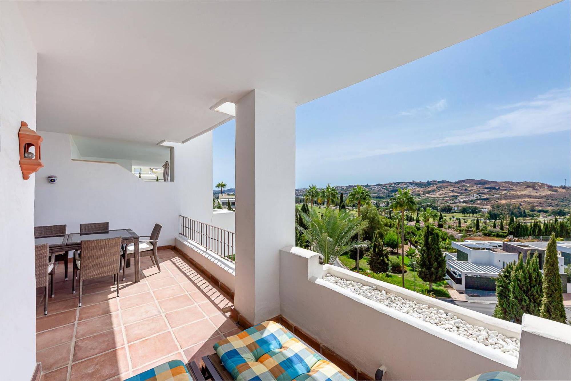 Beautiful two-bed apartment Mijas Golf
