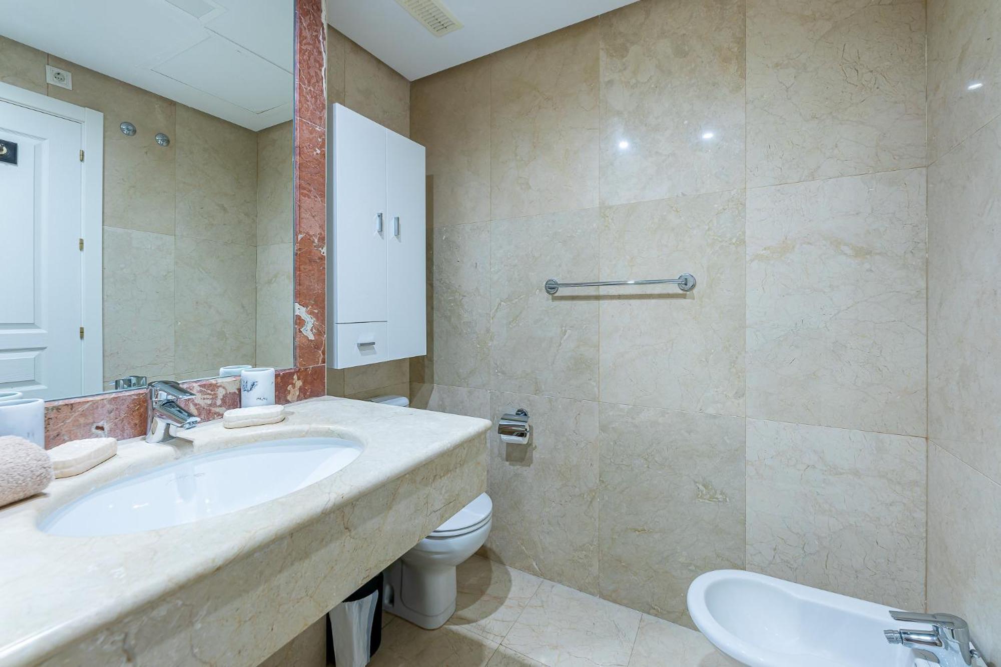 Beautiful two-bed apartment Mijas Golf