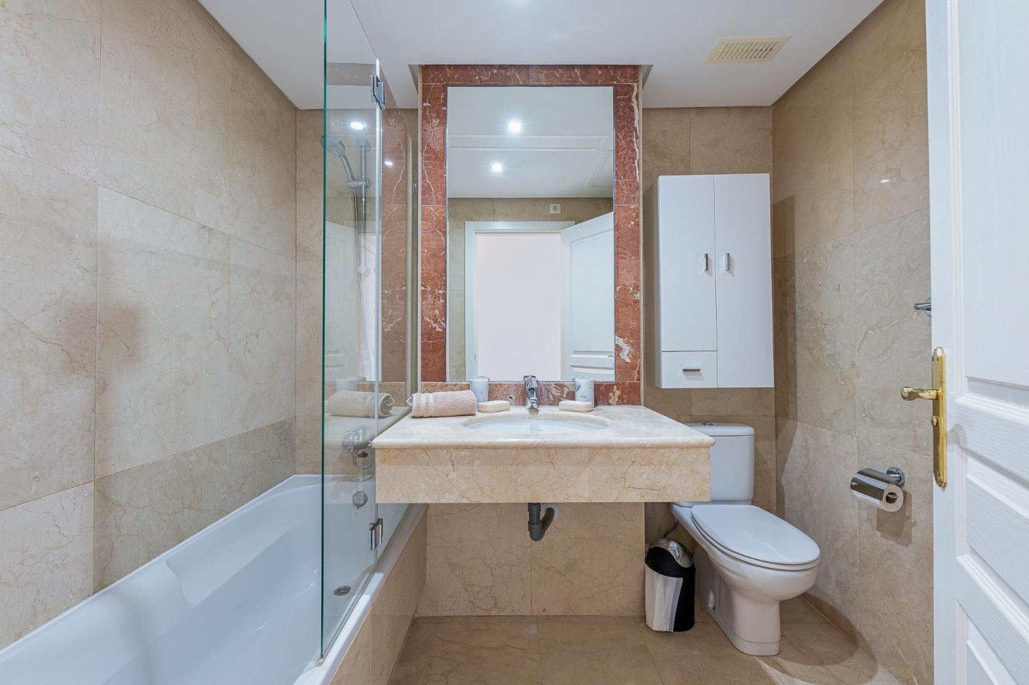 Beautiful two-bed apartment Mijas Golf