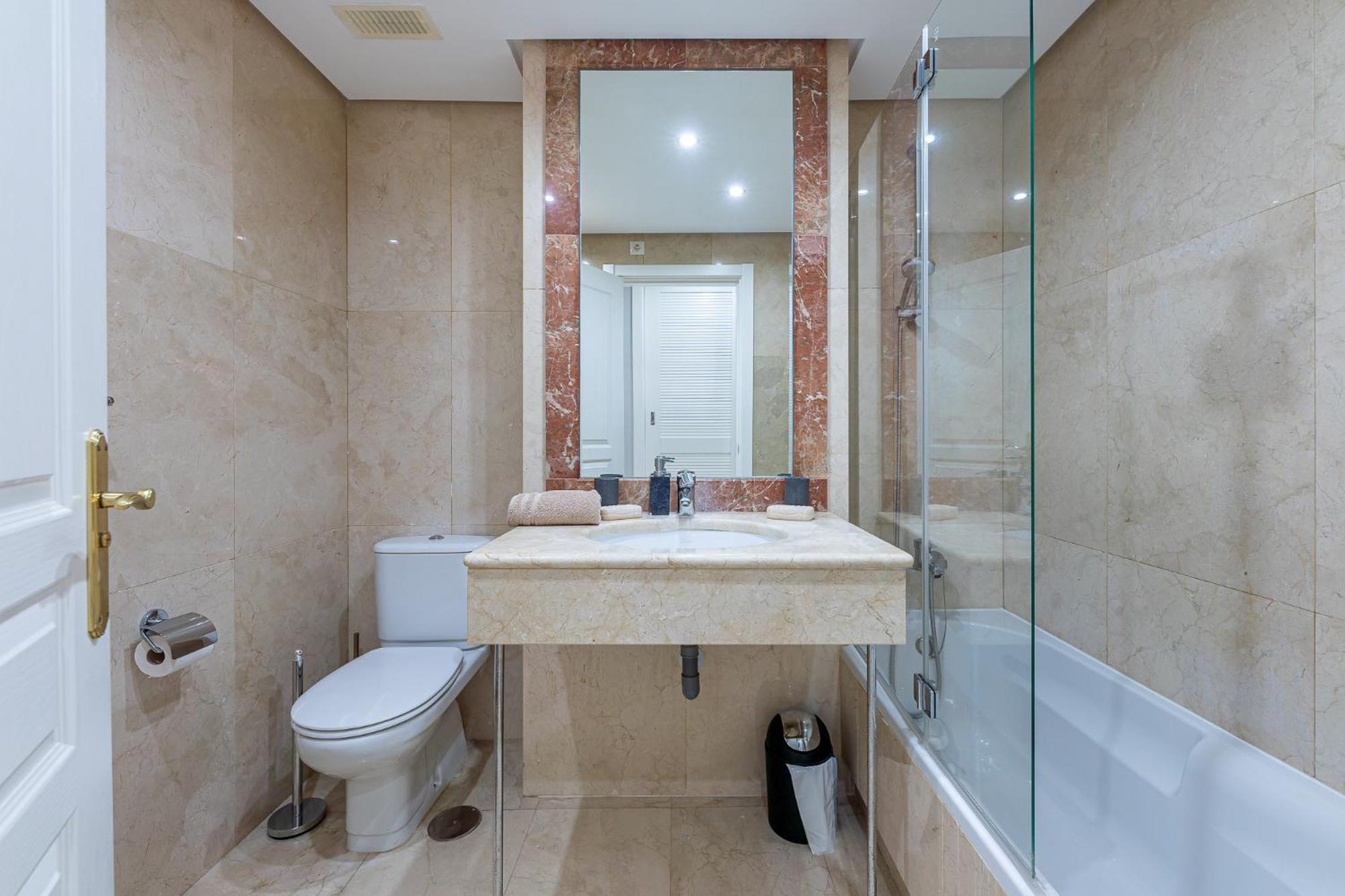 Beautiful two-bed apartment Mijas Golf