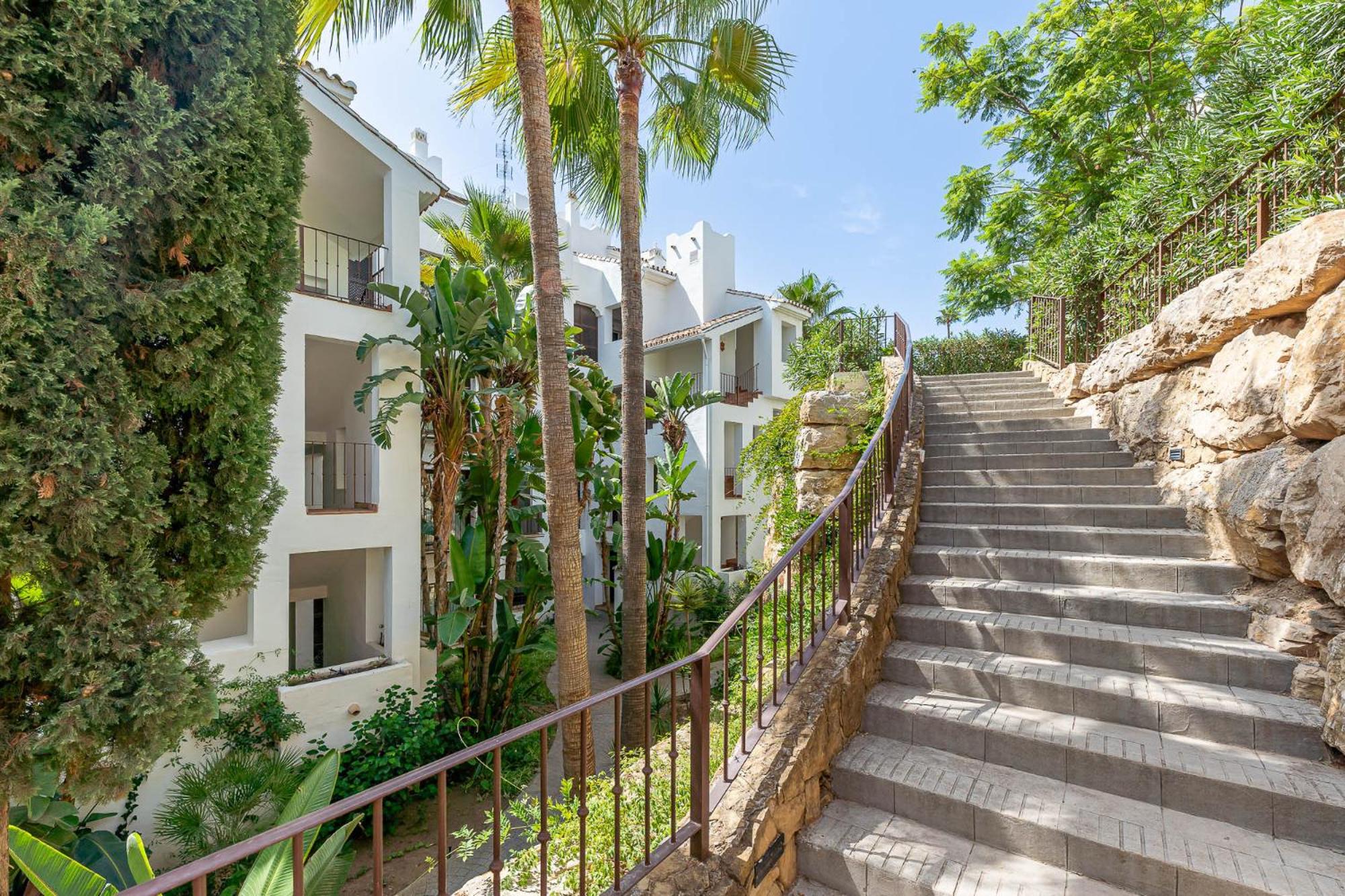 Beautiful two-bed apartment Mijas Golf