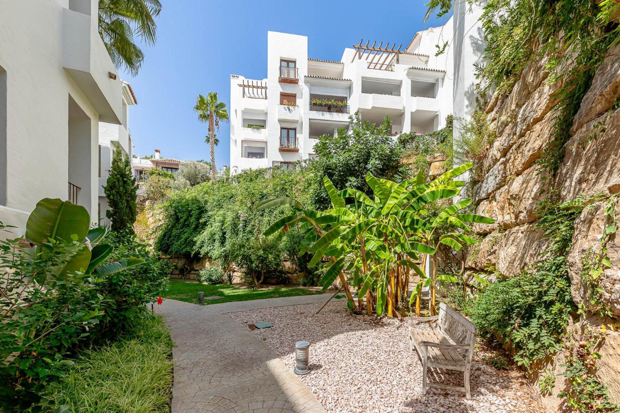 Beautiful two-bed apartment Mijas Golf
