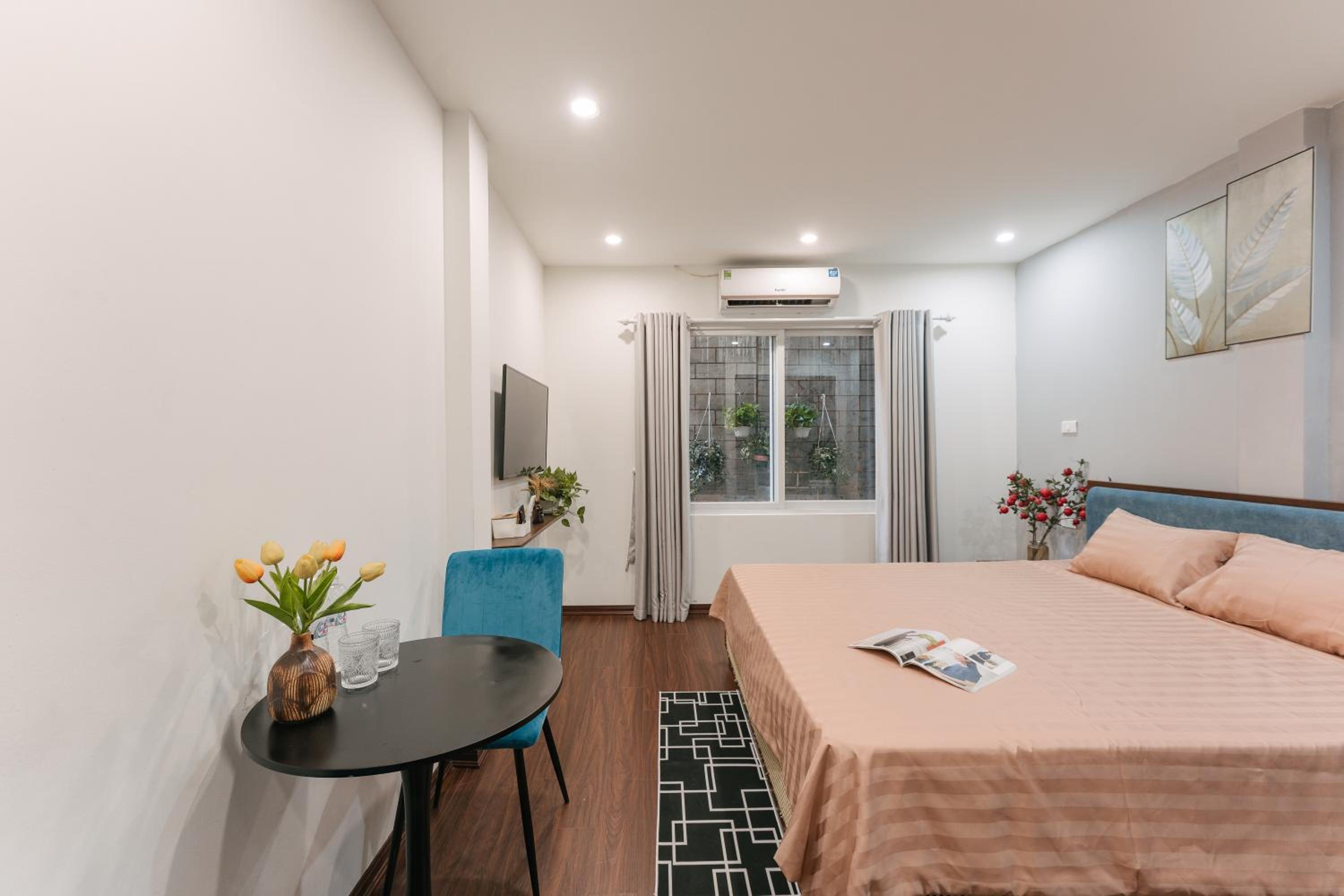 Oikia Apartment