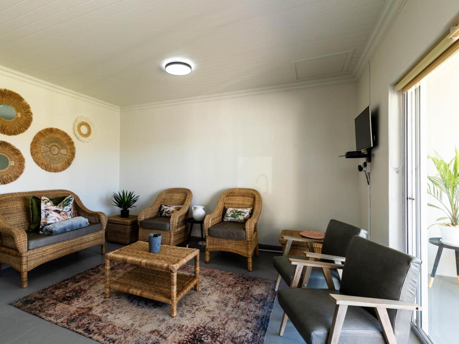 Die Opstal Self-Catering