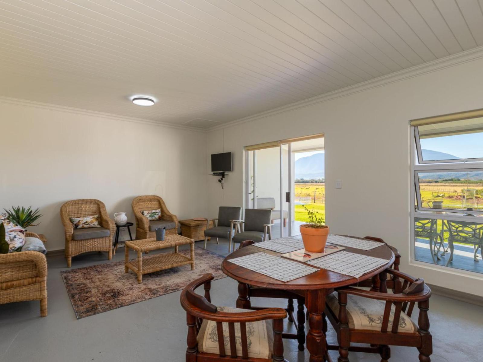 Die Opstal Self-Catering