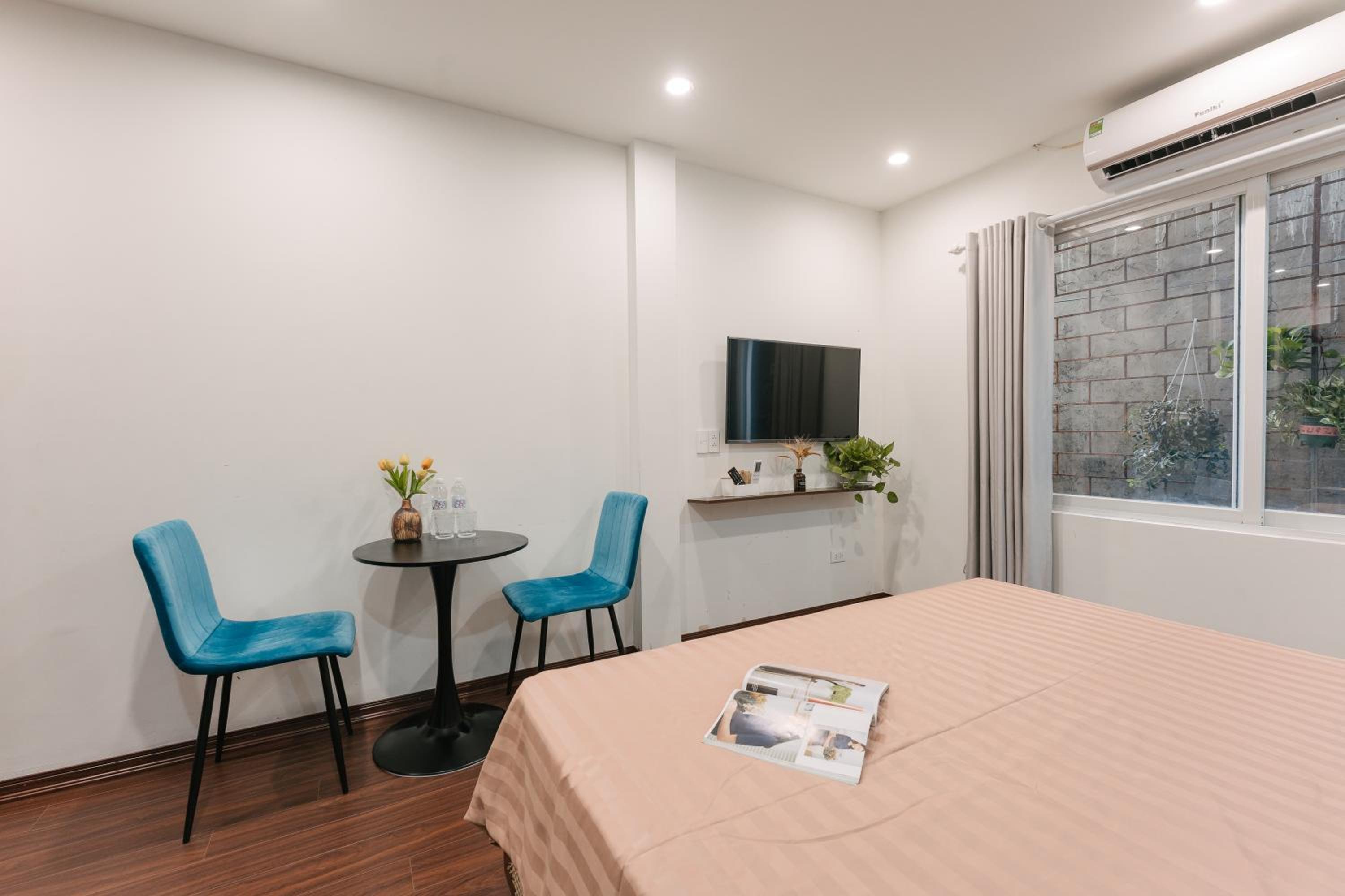 Oikia Apartment