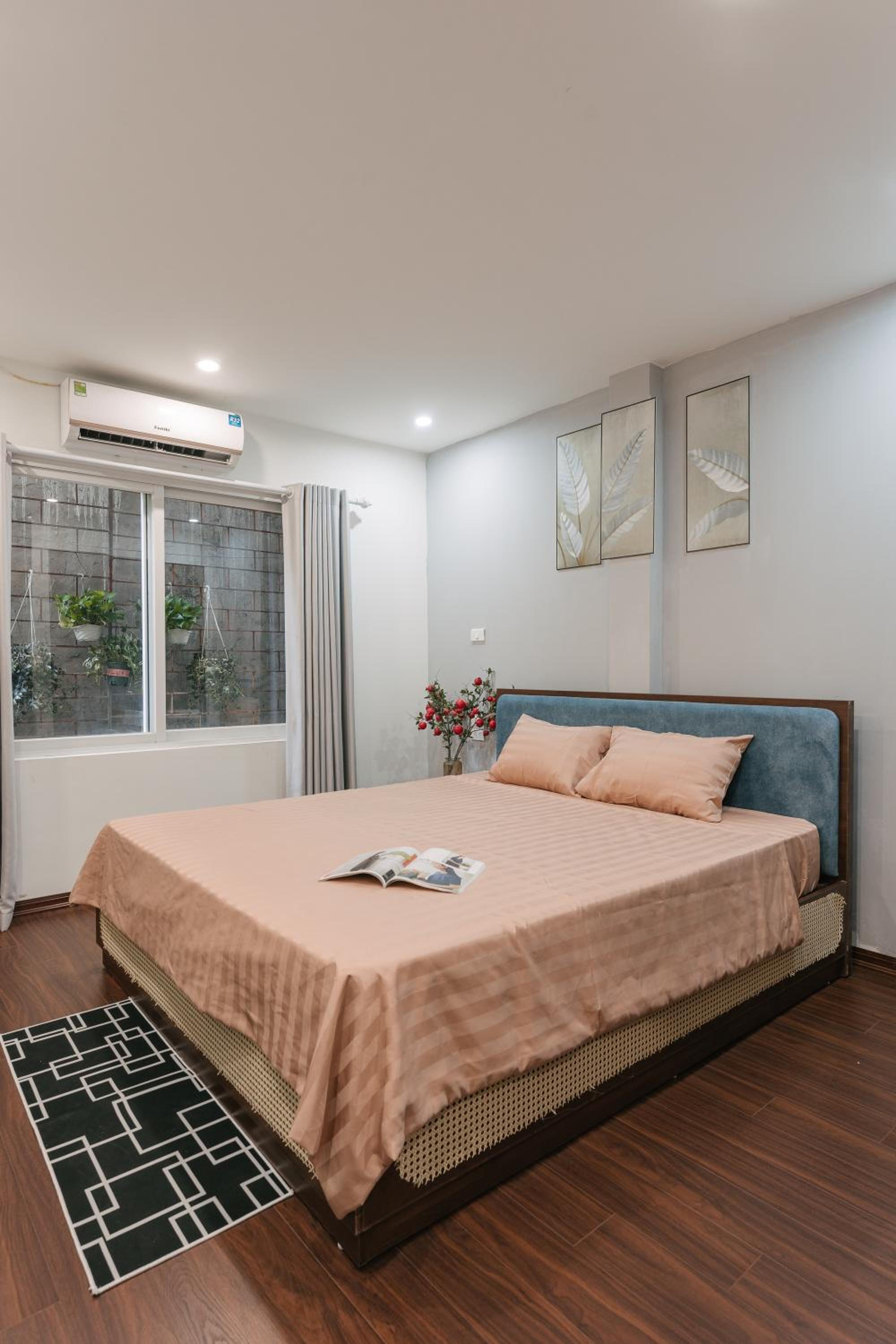 Oikia Apartment
