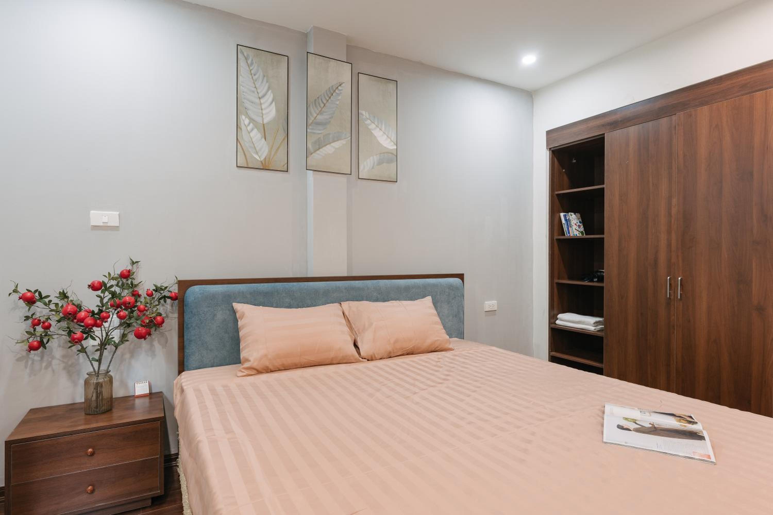 Oikia Apartment