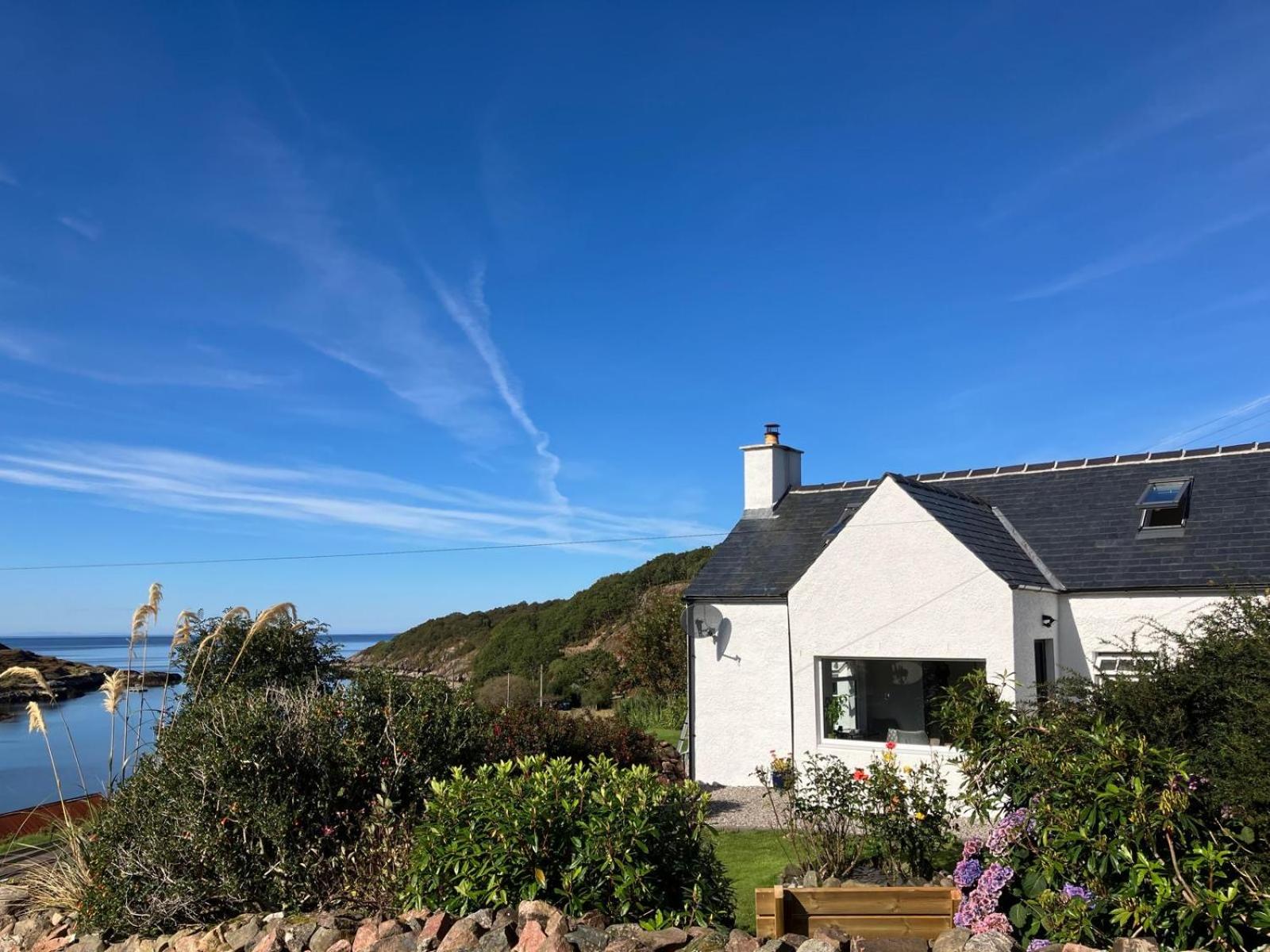 Waterfront cottage Applecross Peninsula