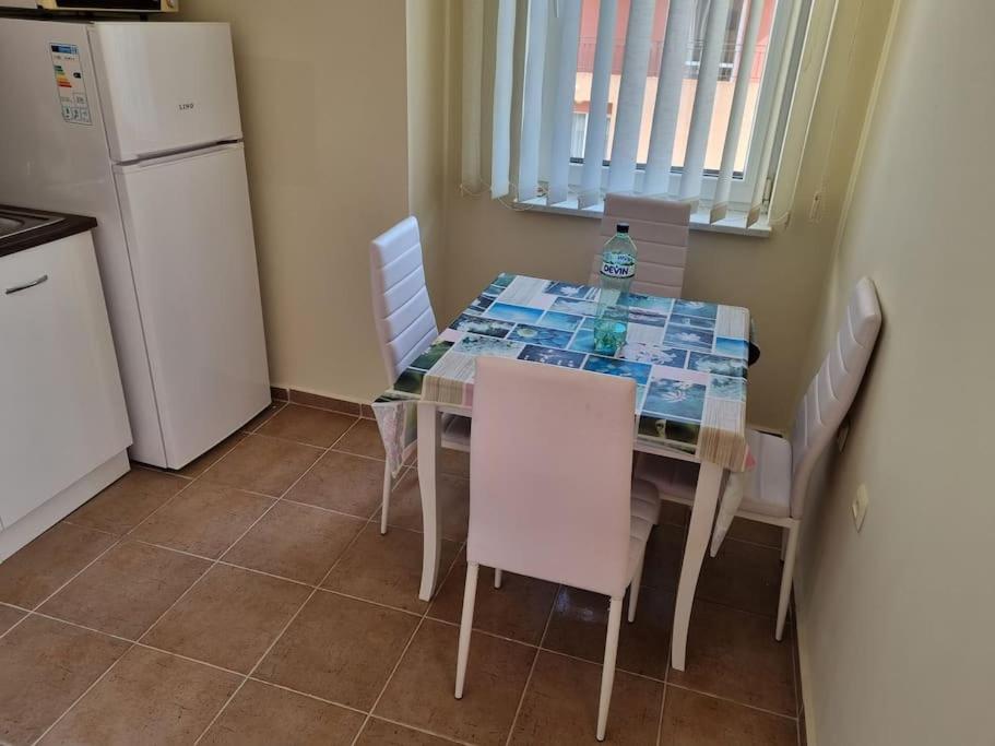 Sunny beach family apartment 302, Sluneční pobřeží