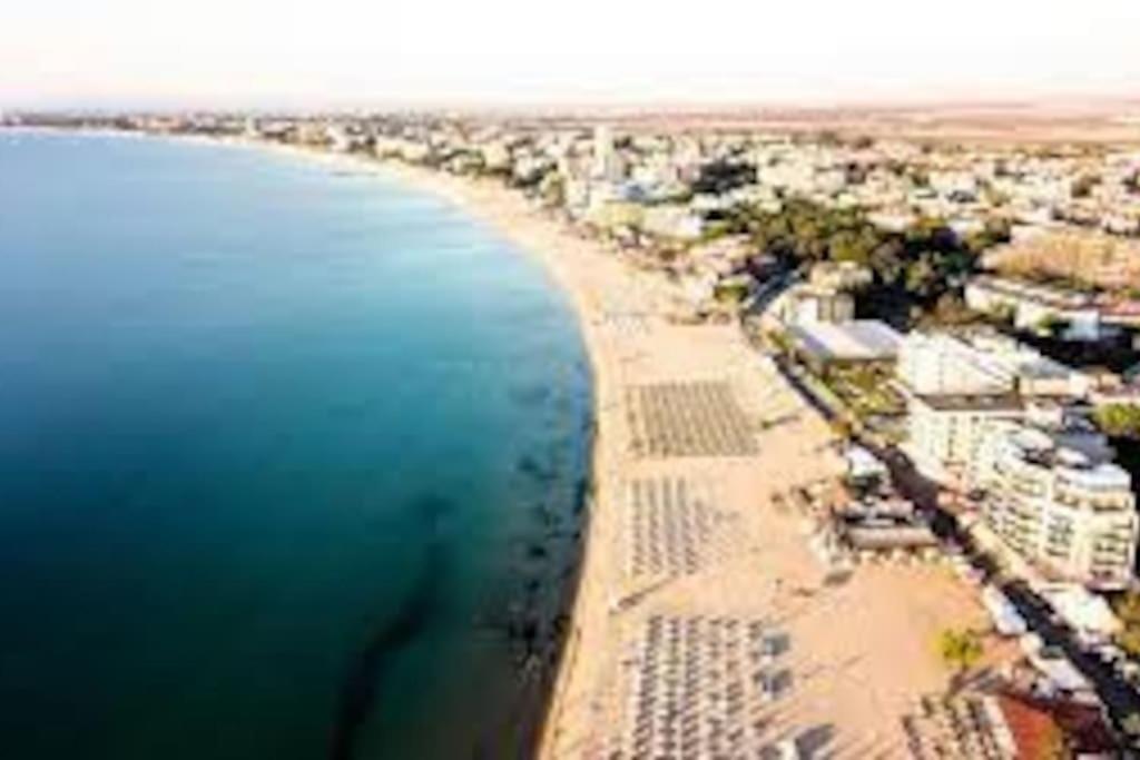 Sunny beach family apartment 302, Sluneční pobřeží