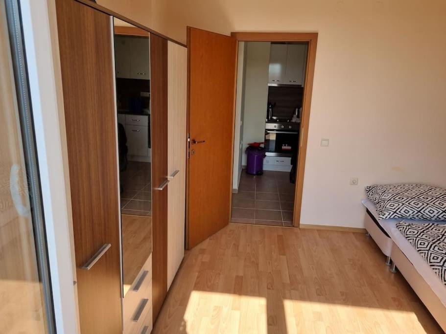 Sunny beach family apartment 302, Sluneční pobřeží