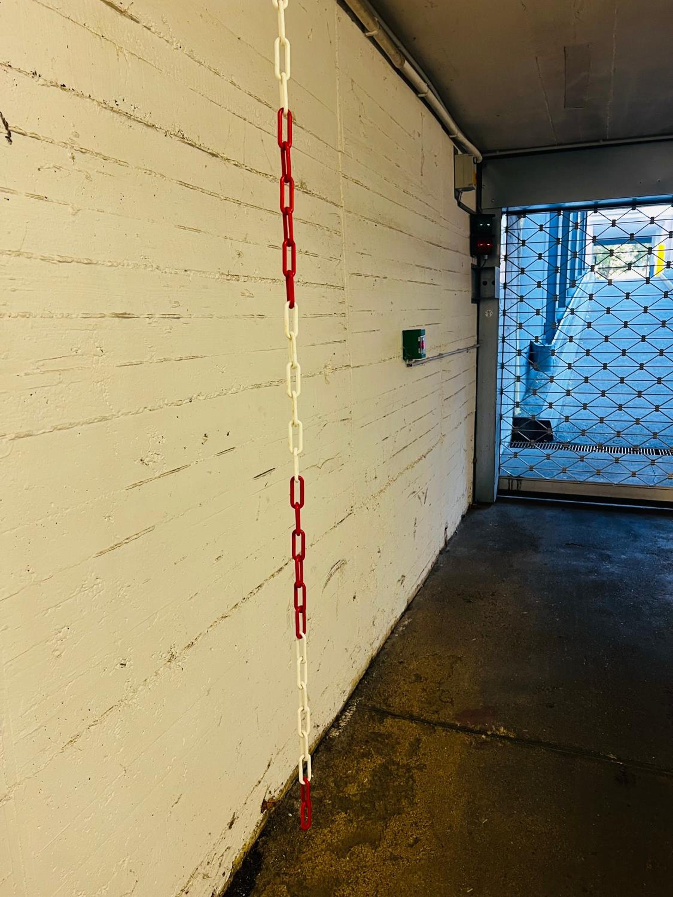 Ladenwohnung in Kreuzberg mit Parkplatz in einer Tiefgarage