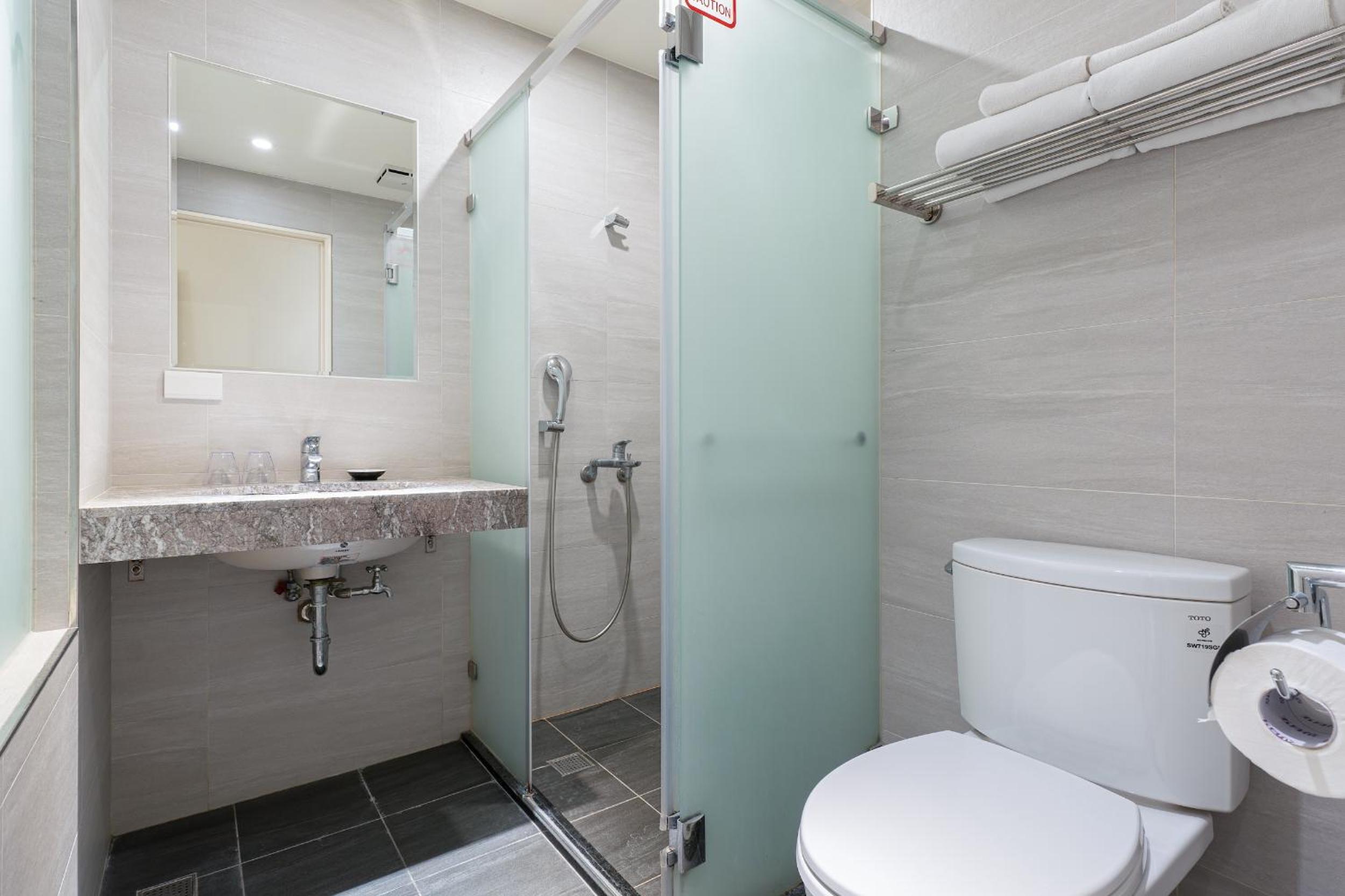 CHECK inn Express Taichung Fuxing
