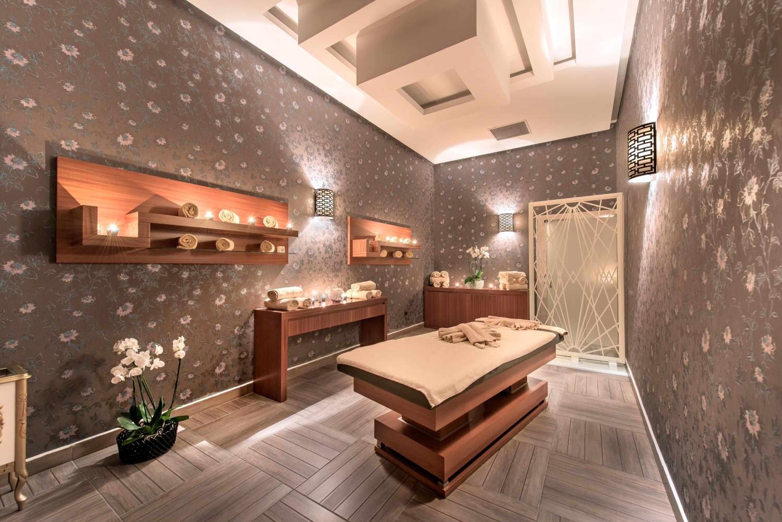 Grand Mercure Ankara - Image 30