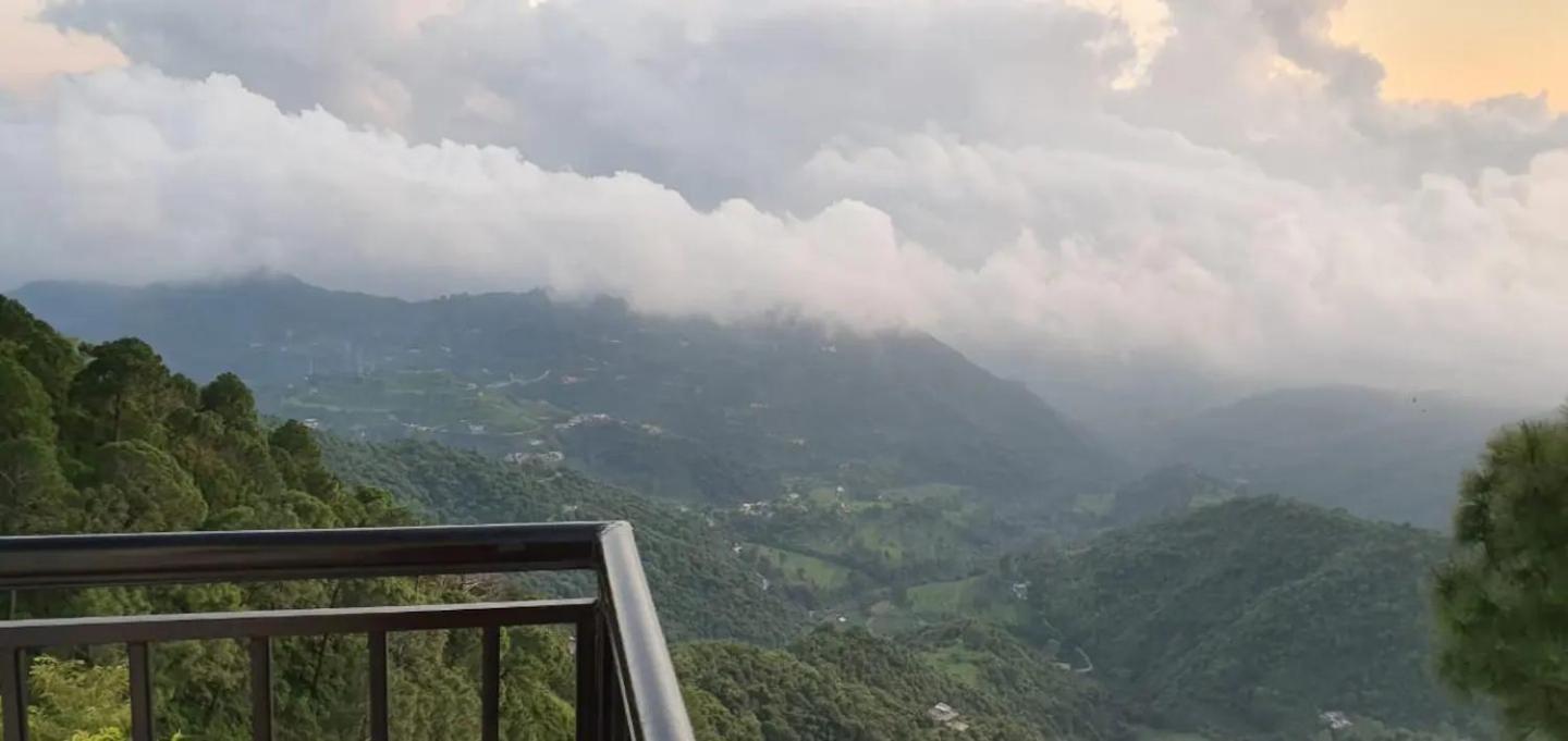 Rosebud Villa view 3