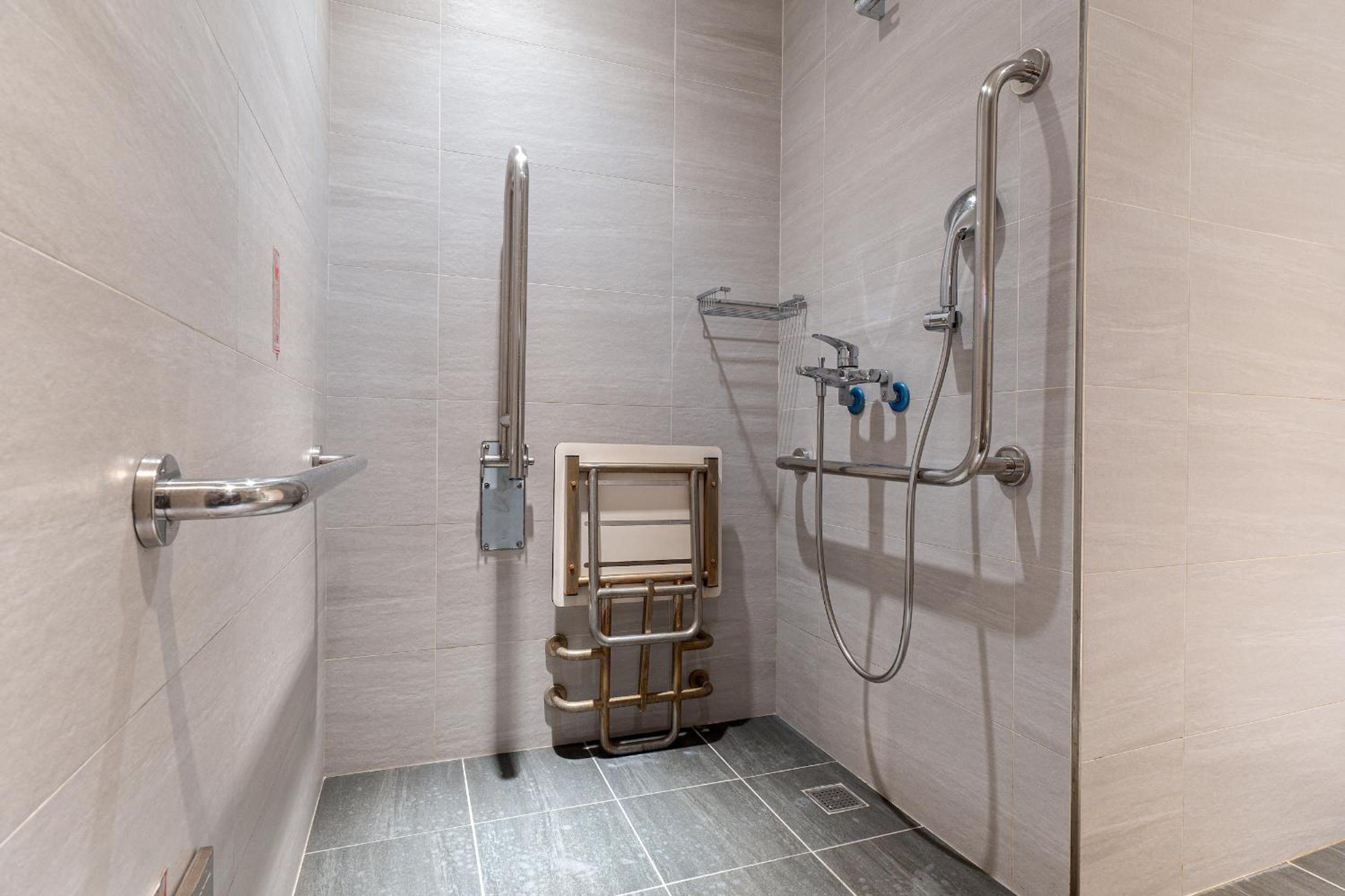 CHECK inn Express Taichung Fuxing
