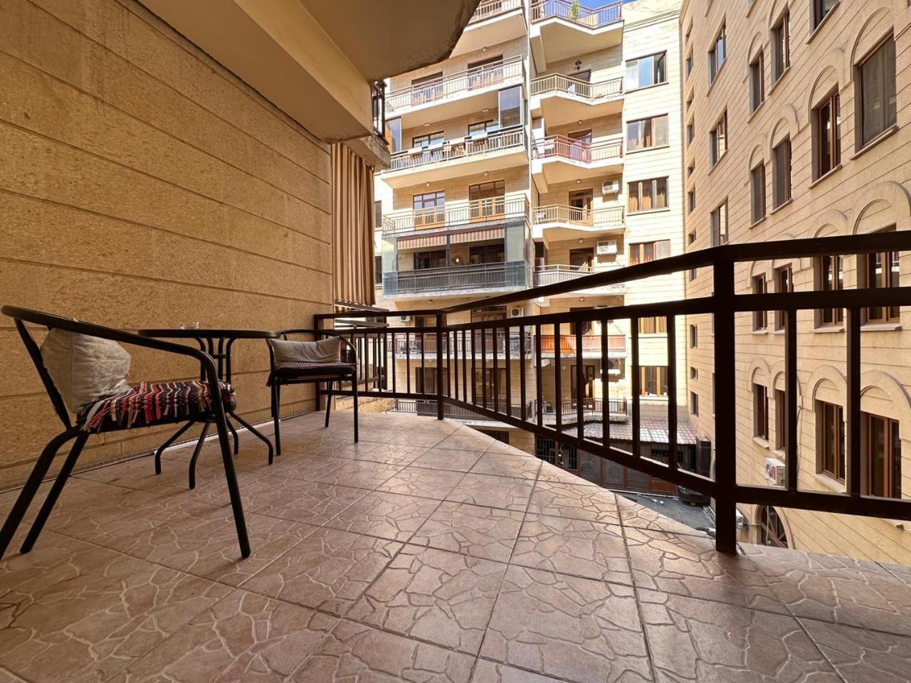Buzand 7 Apartments