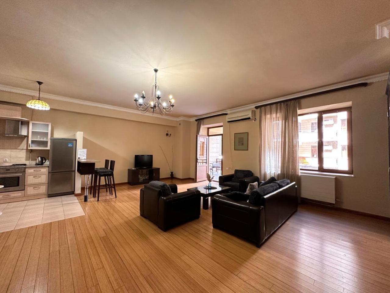 Buzand 7 Apartments