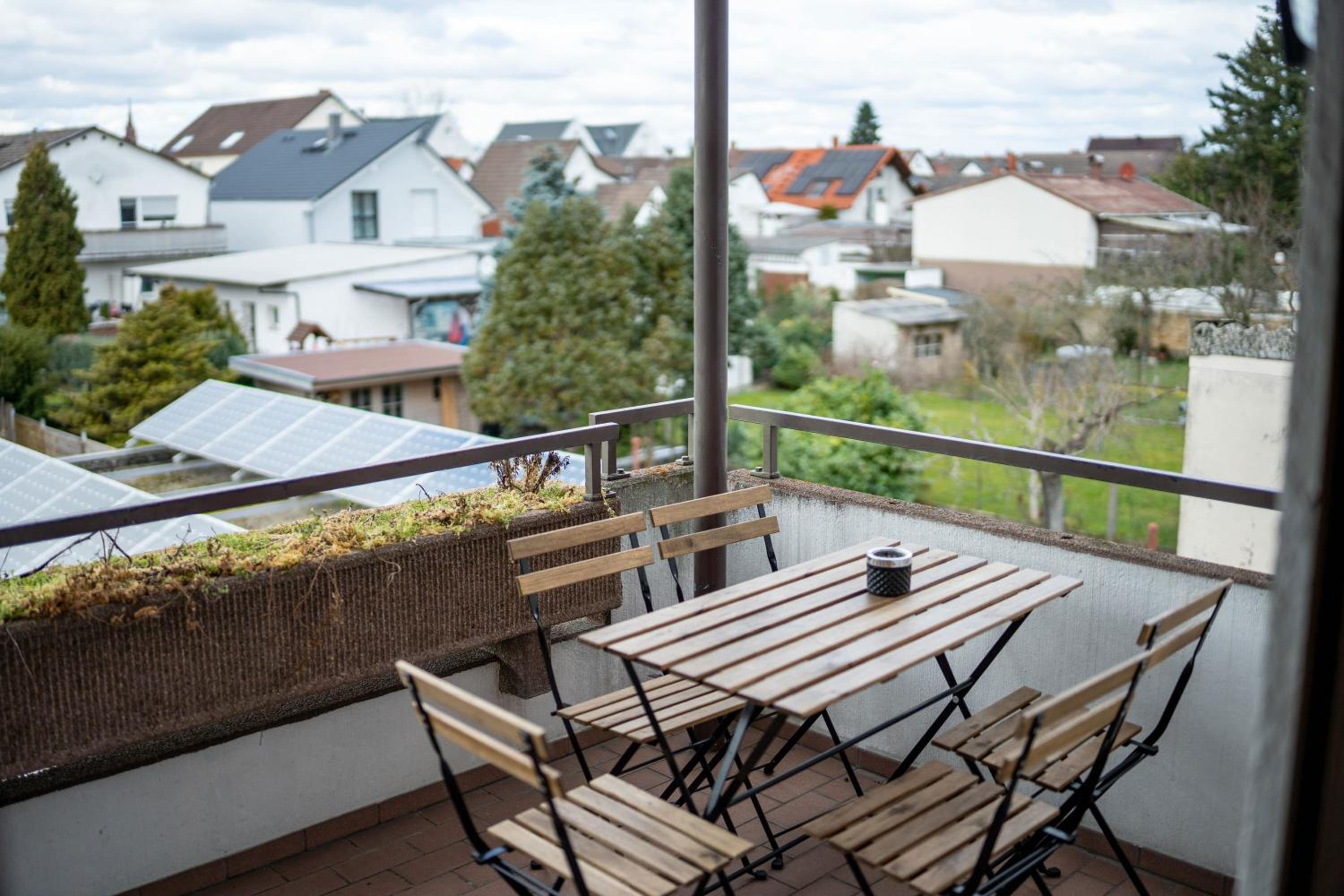 TOP Businesshaus in ruhiger Lage
