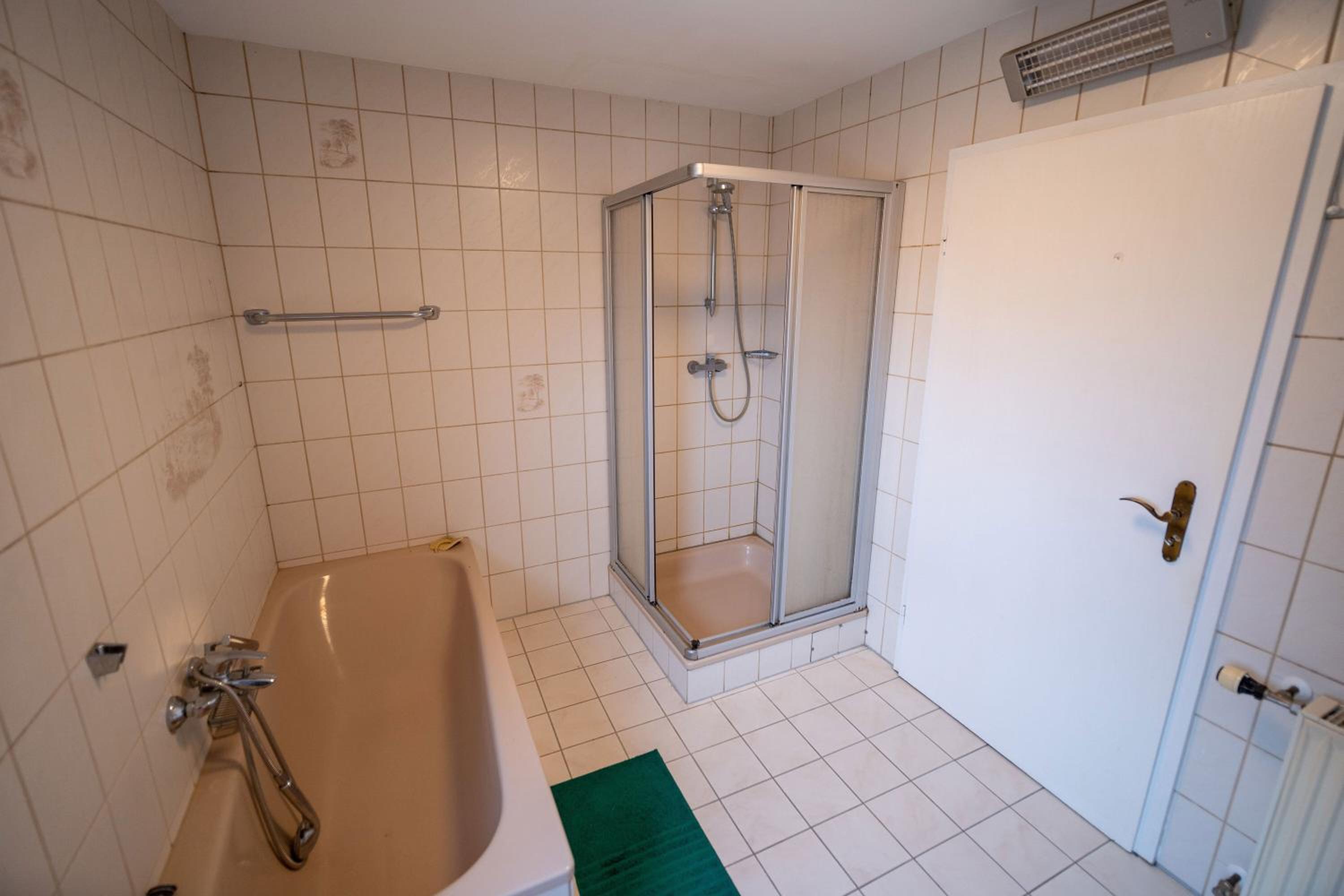TOP Businesshaus in ruhiger Lage