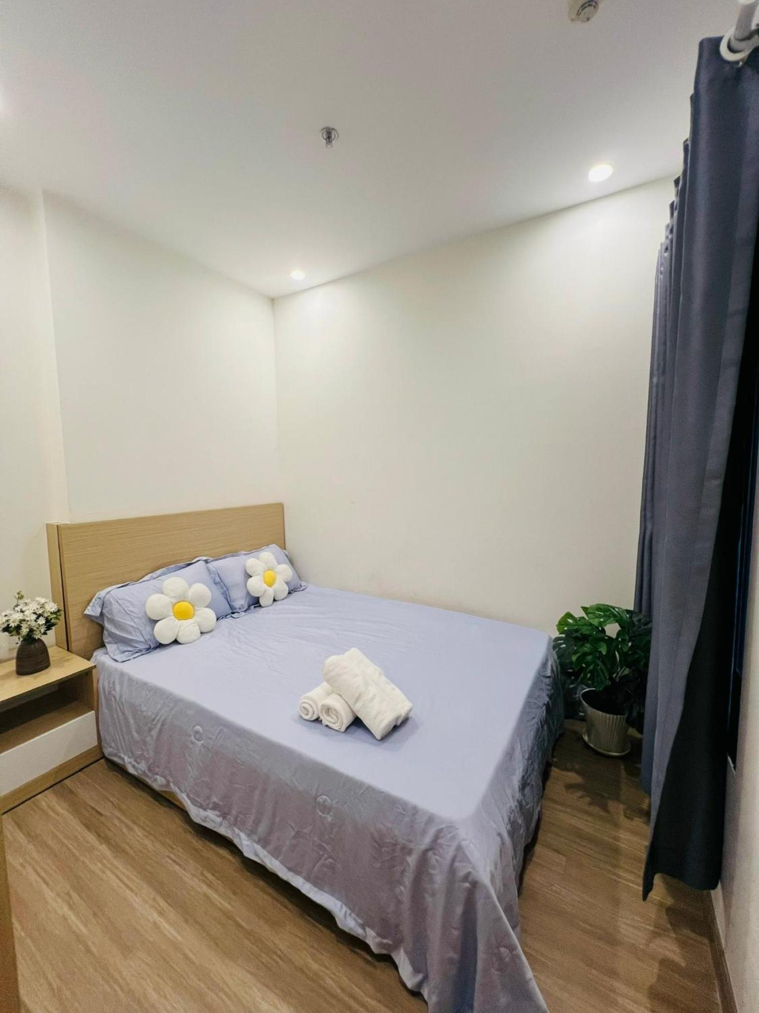 An Nhien Homes Quan 9 Vinhomes Grand Park 1407 view 3