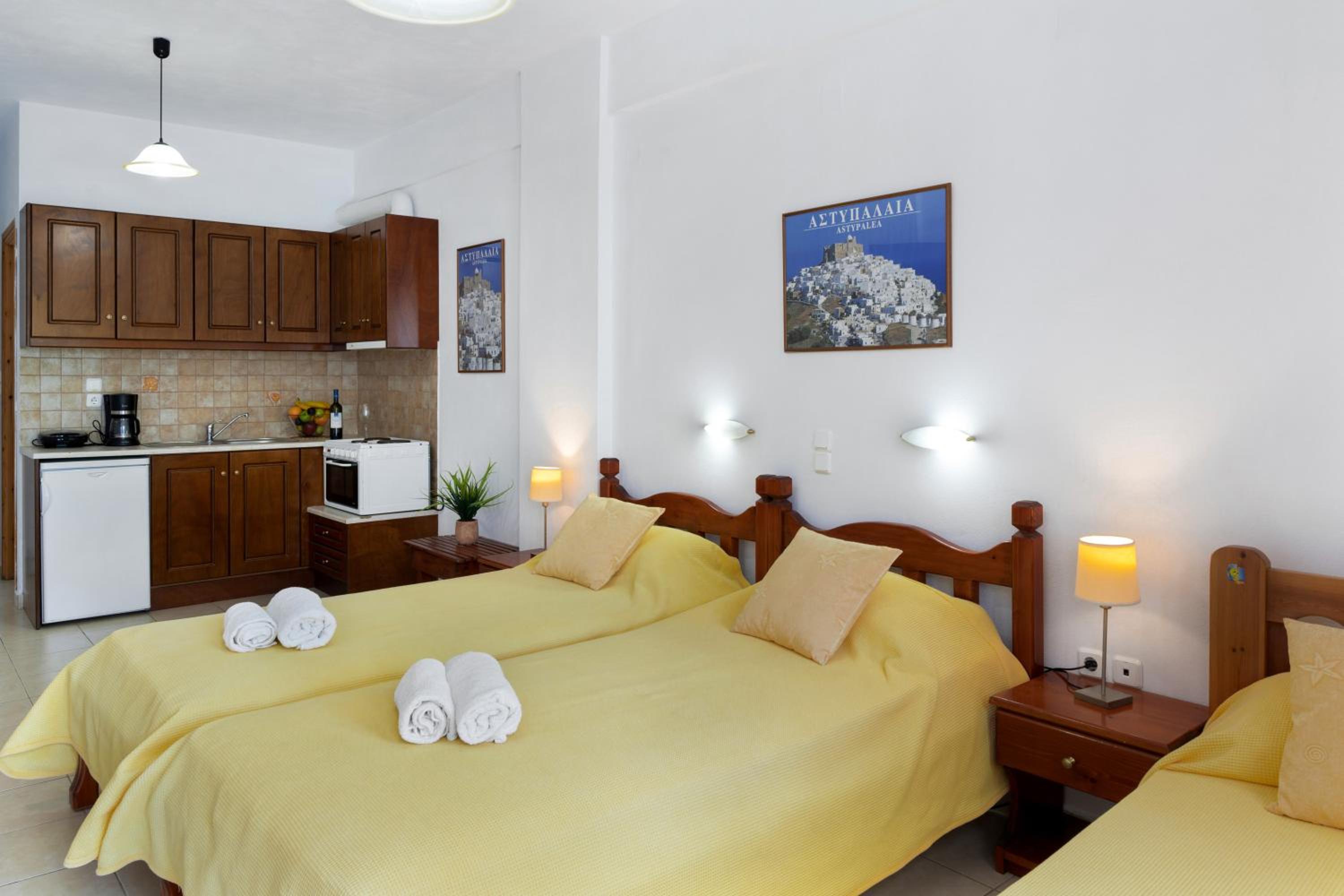 Studios Asterias 3 view 3