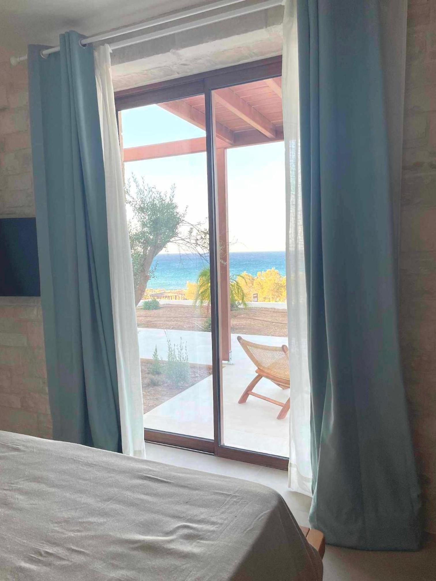 POEMO VILLAS