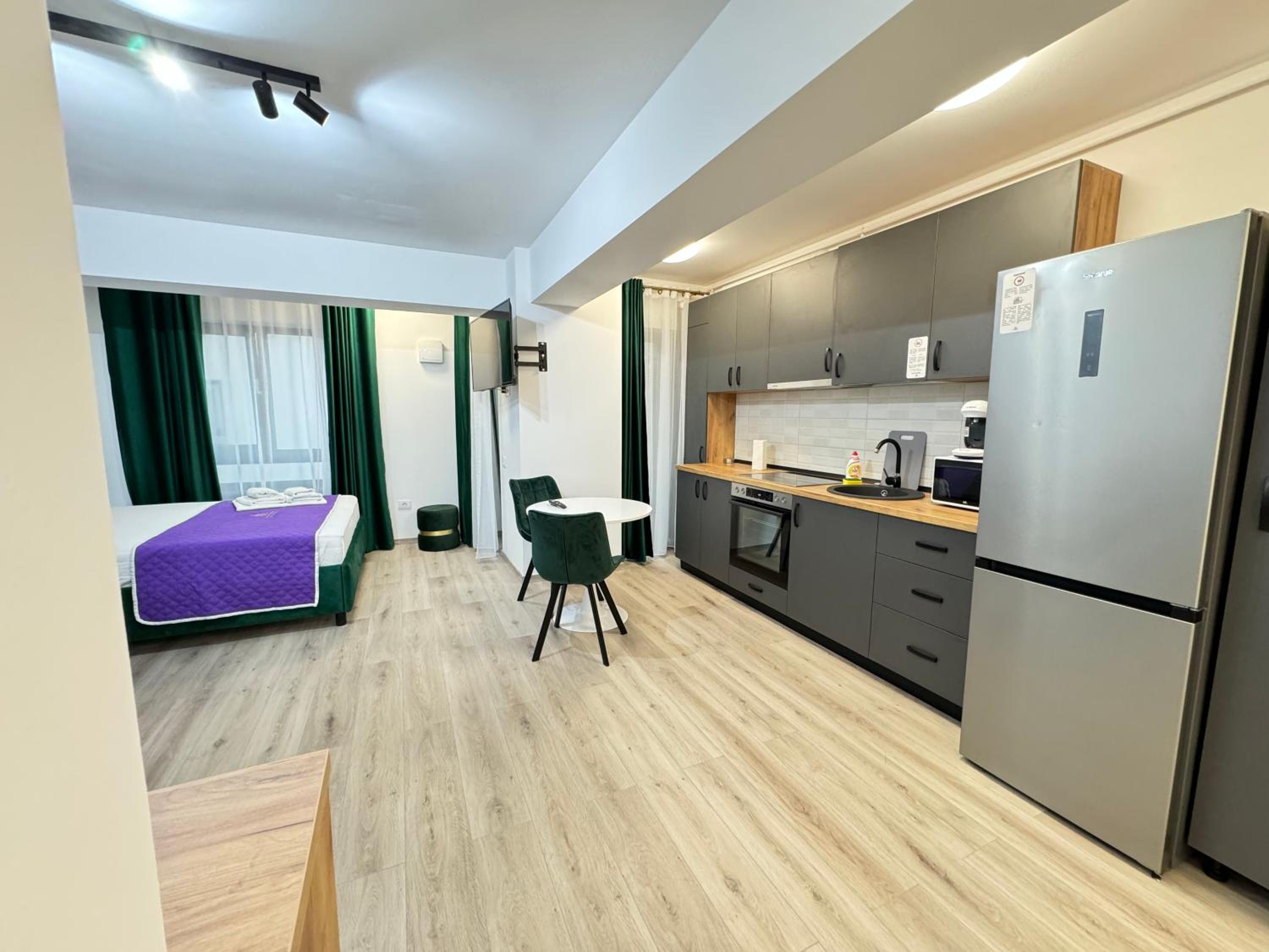 Luxury Studios at Unique opposite Palas with Parking view 4