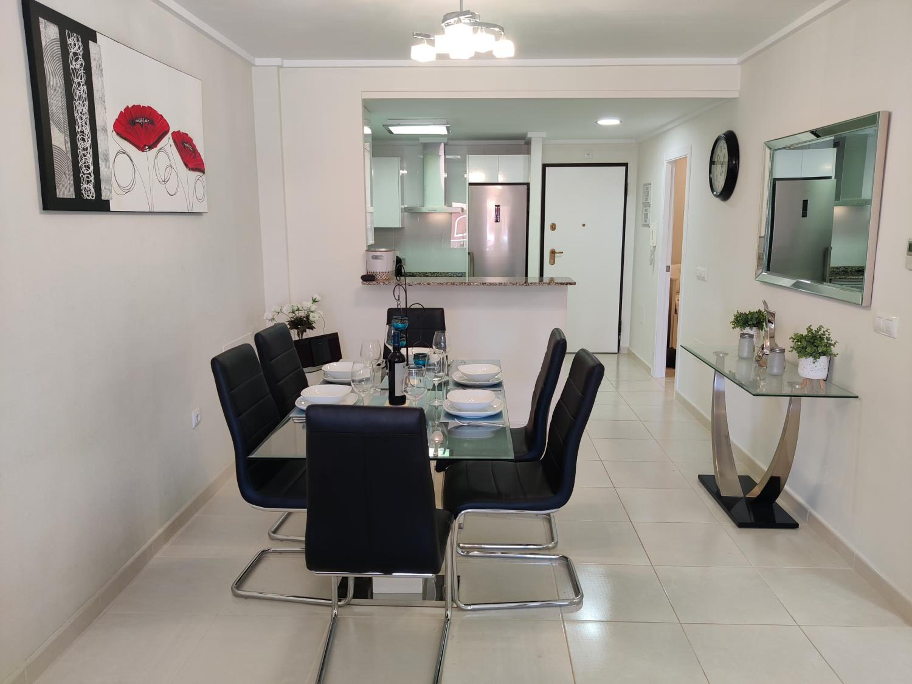 Puerto Marina Gorgeous Large 3 bed 2 bath apartment New to the Rental Market view 5
