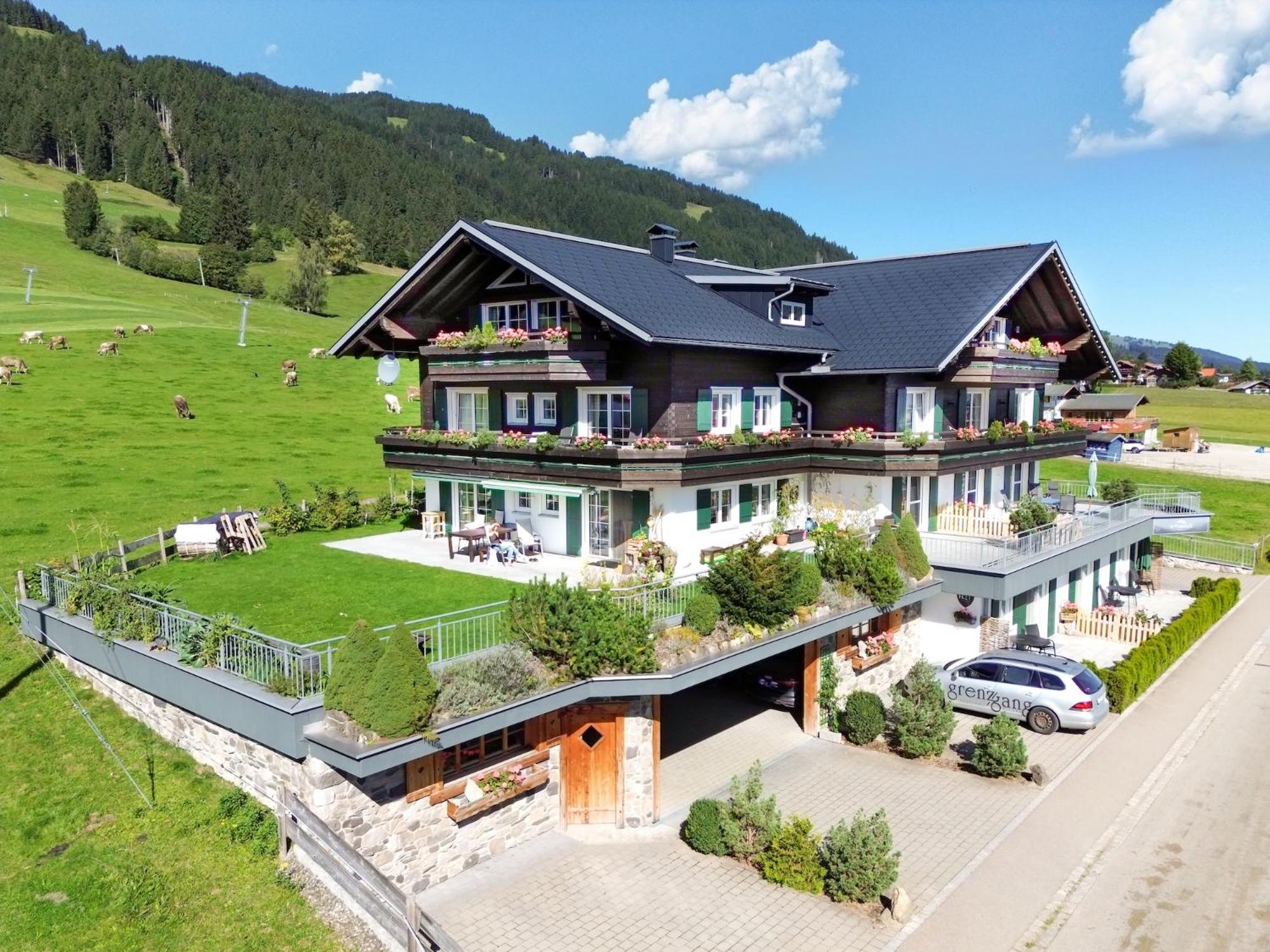 Alpenhaus Steiner - Top-Ferienwohnungen - Sommer-Bergbahn inklusive
