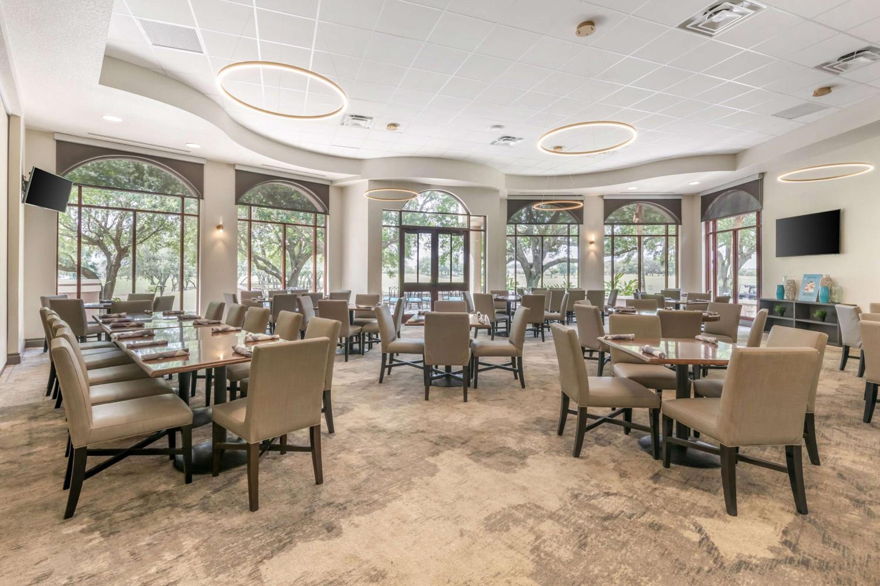 Hilton Vacation Club Mystic Dunes Orlando