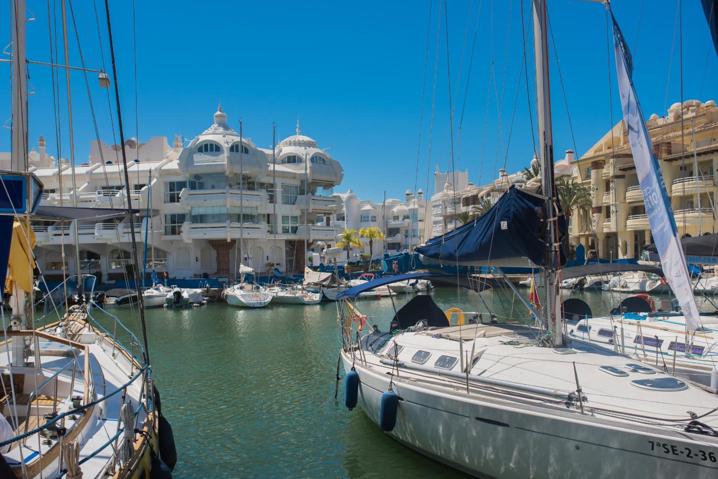 Benalmadena Vista al marParking Piscina