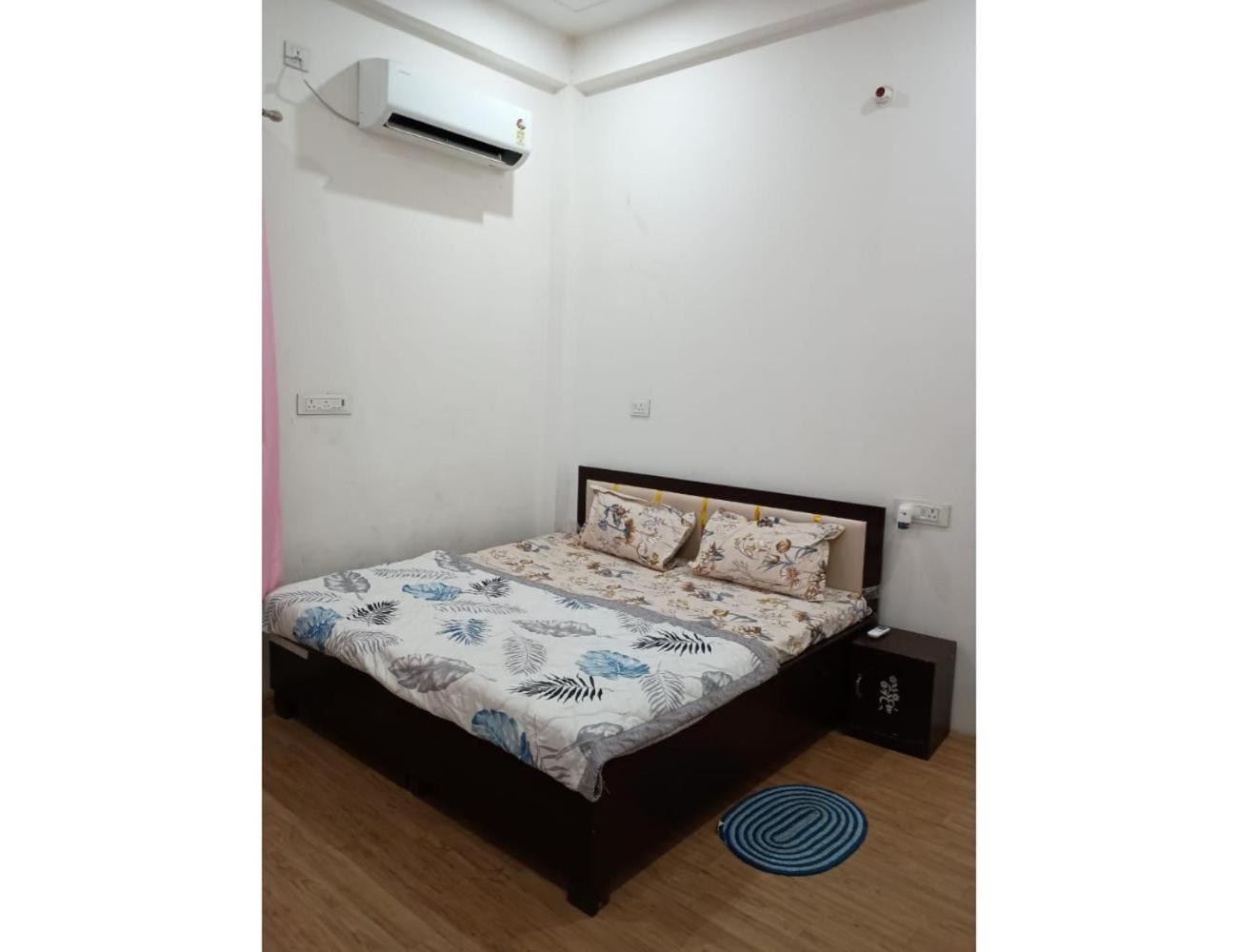 The Velvet Rose Home Stay, Takpura, Ayodhya view 5