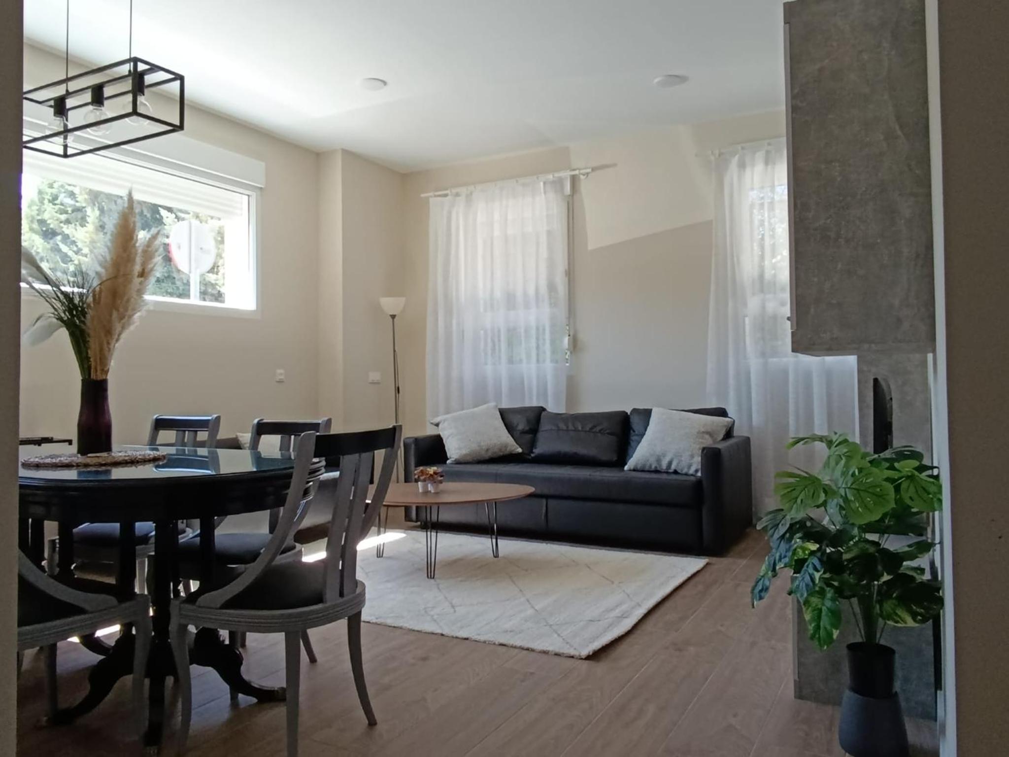 Amplio y tranquilo apartamento casa