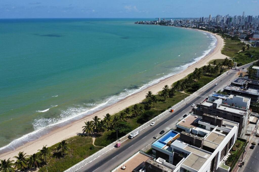 Flat na Beira Mar Novo João Pessoa