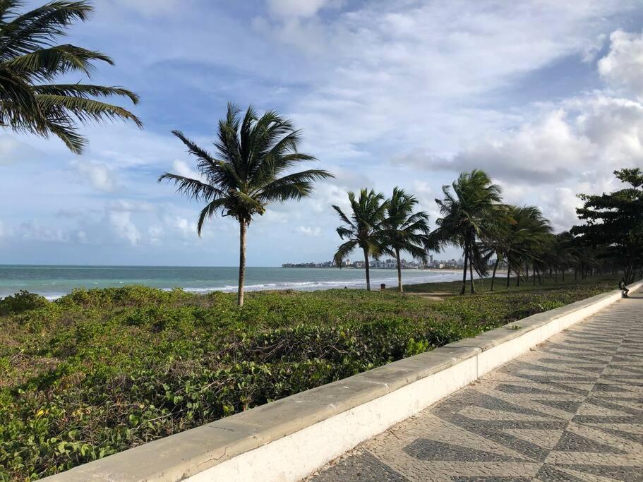 Flat na Beira Mar Novo João Pessoa