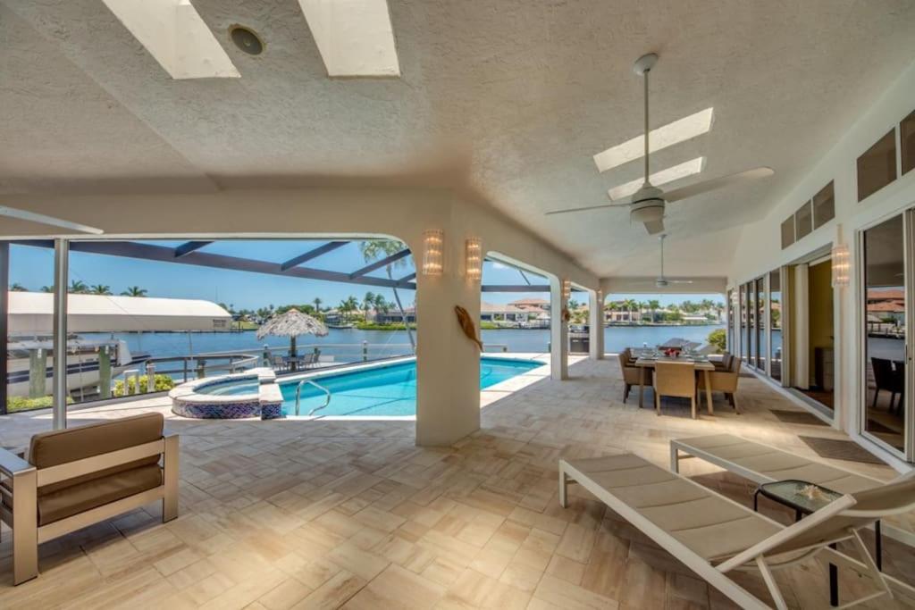 Villa Superior by CoralVilla-great view, pool