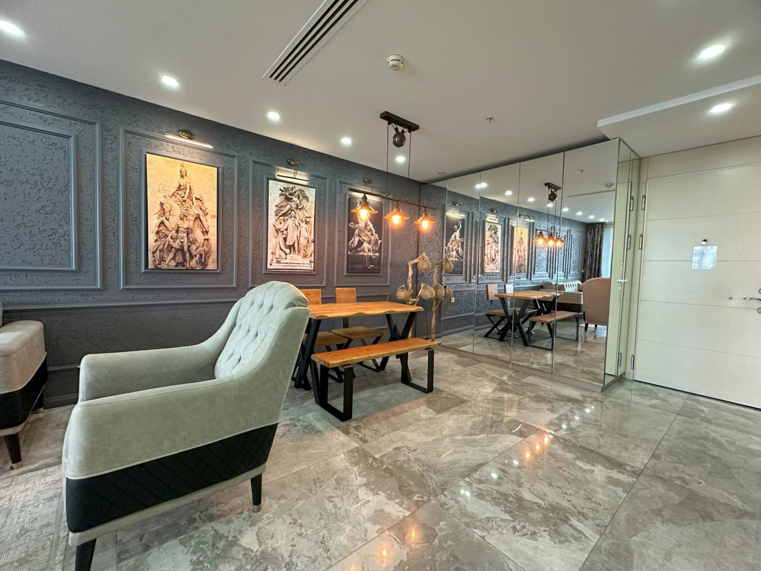 Exquisite Ottomare Suites