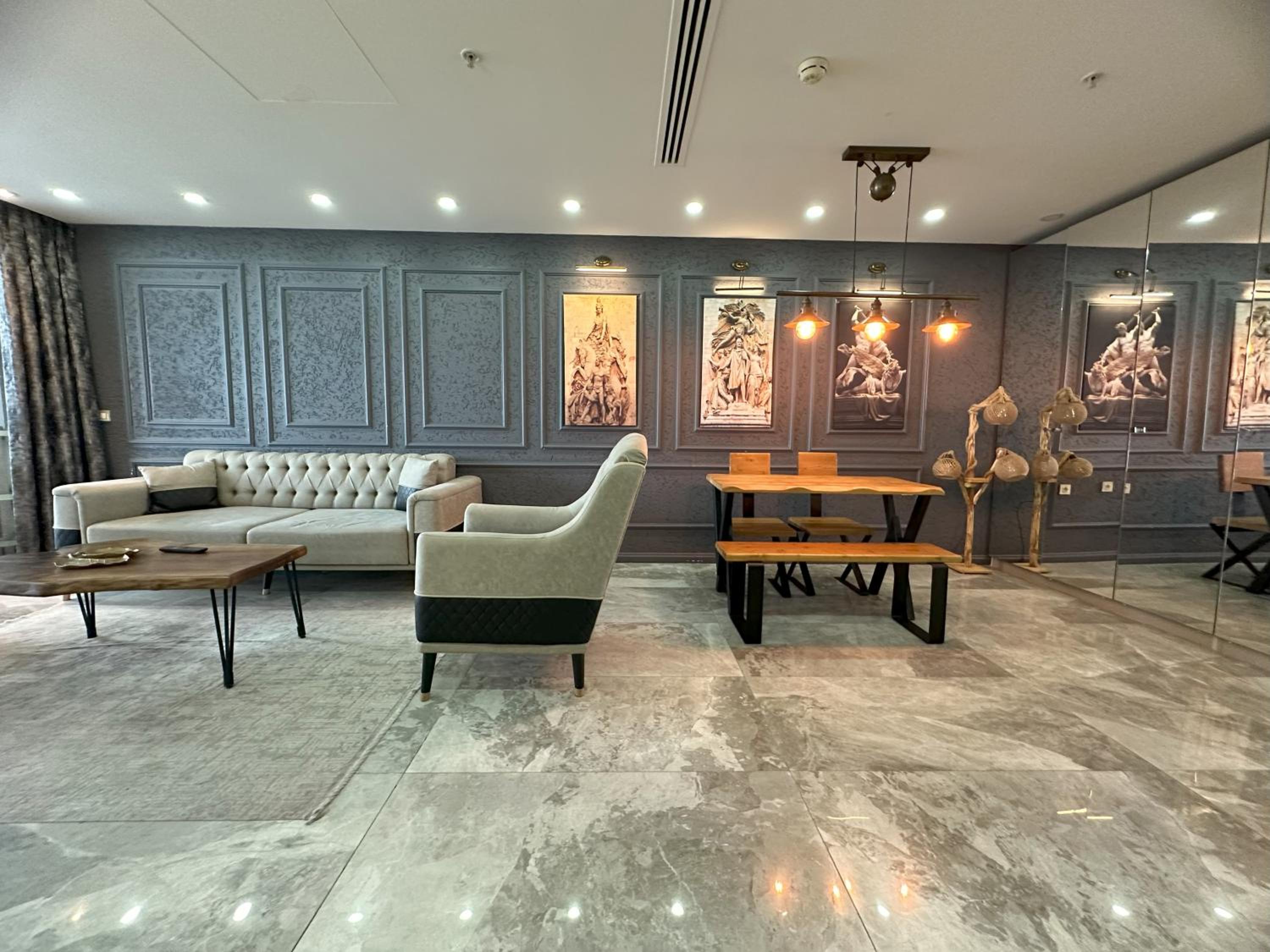 Exquisite Ottomare Suites