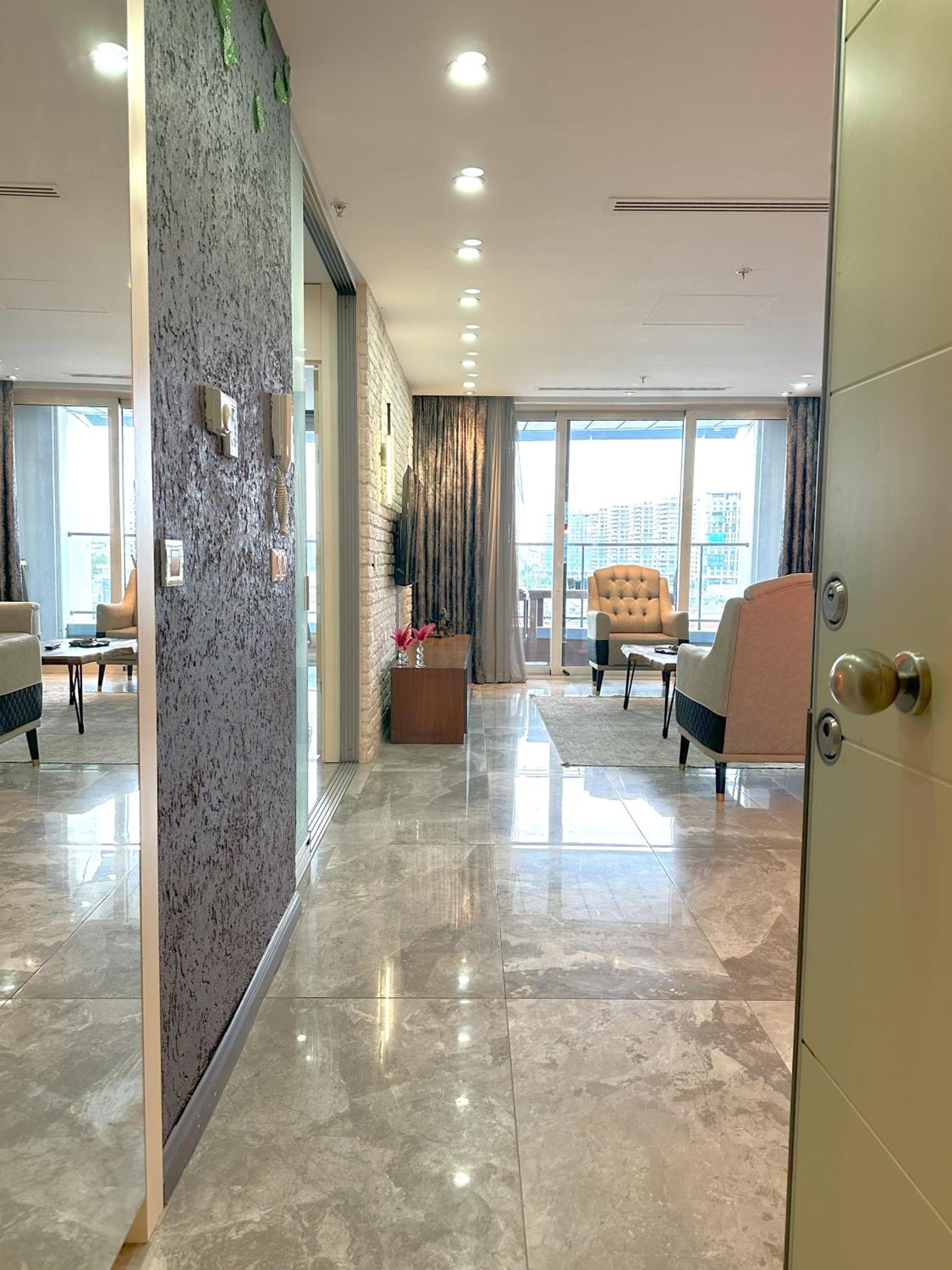 Exquisite Ottomare Suites