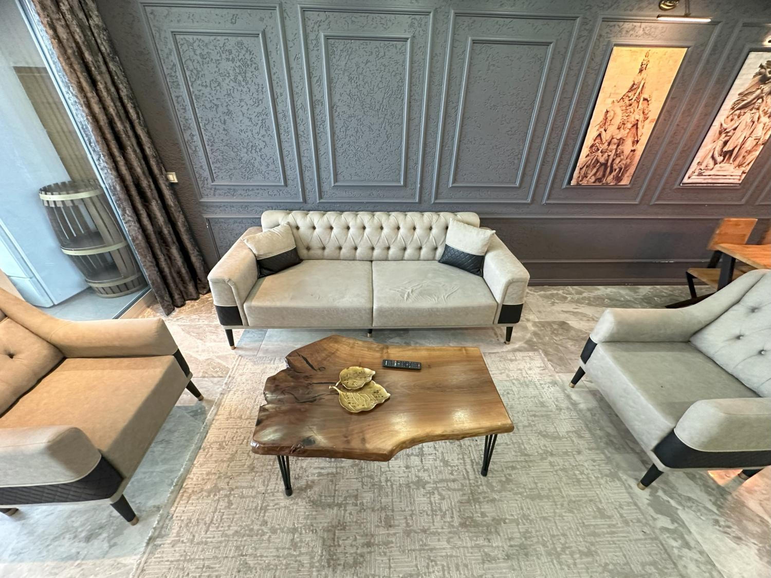 Exquisite Ottomare Suites