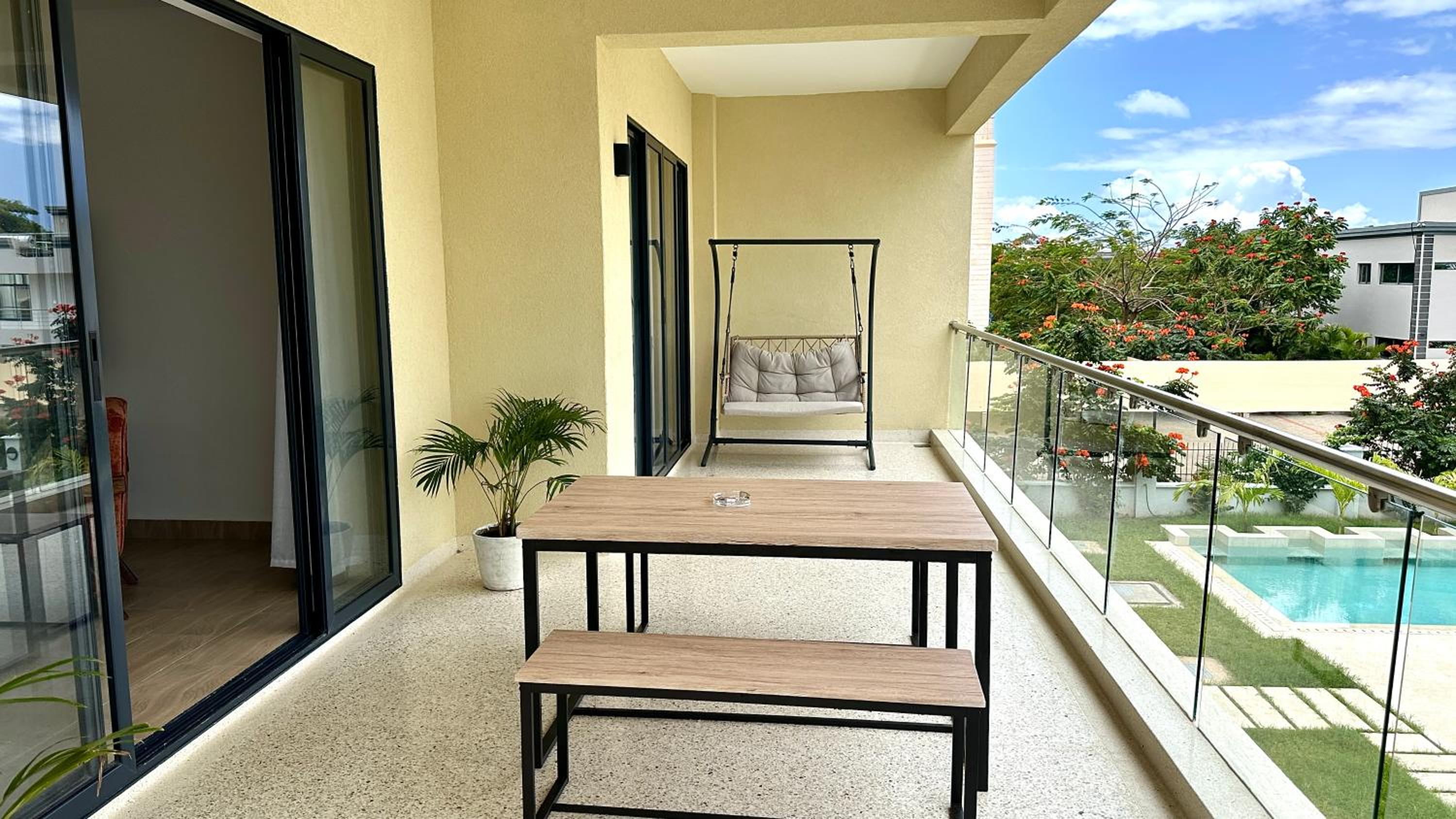 Ukunda Vacations - The SandCastle Apartment - Property Image 3