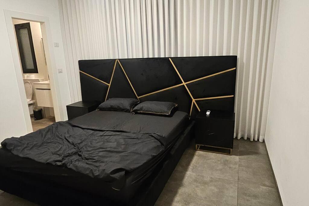 Stunning and spacious in Kiryat Ata view 4