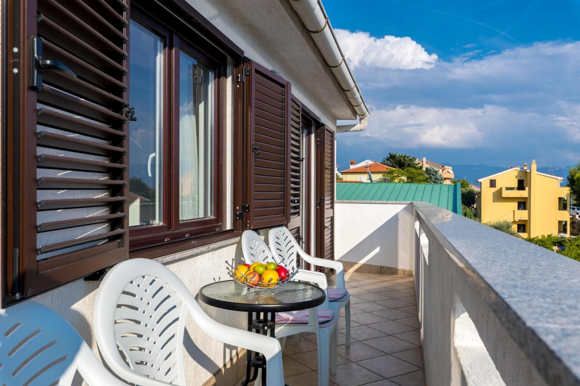 Apartments Jeka with view view 4