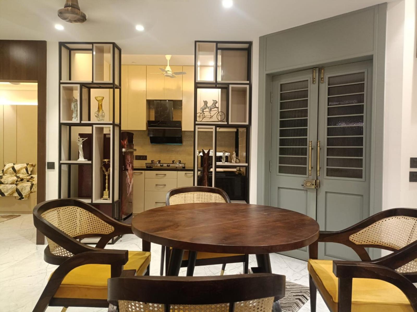 Vidyarthy Villa