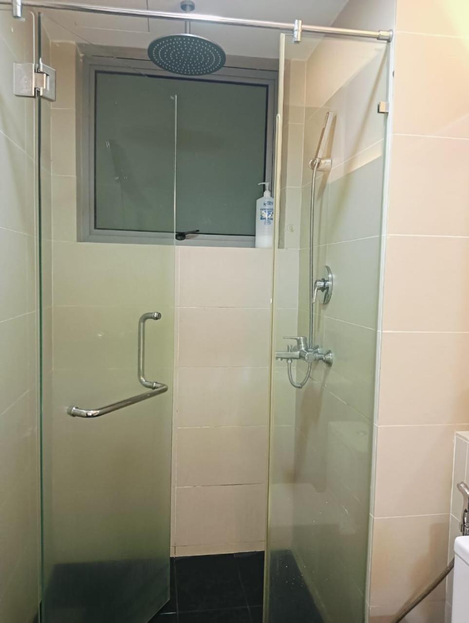 Suasana Lux Rooms