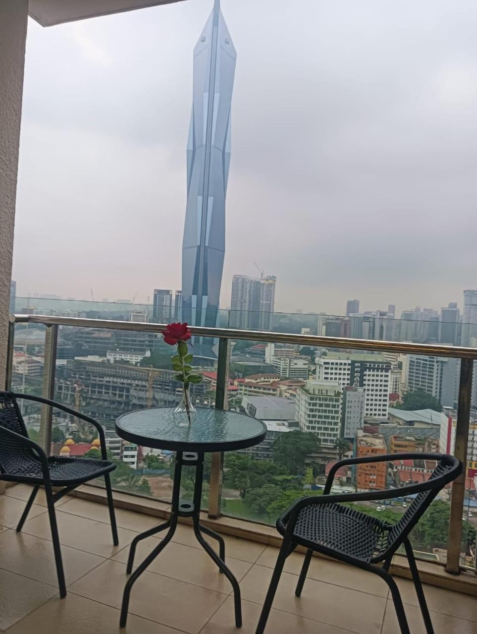 Suasana Lux Rooms