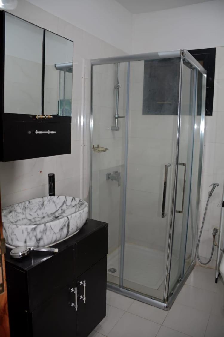 Cosy Modern Appartement in Dakar view 4