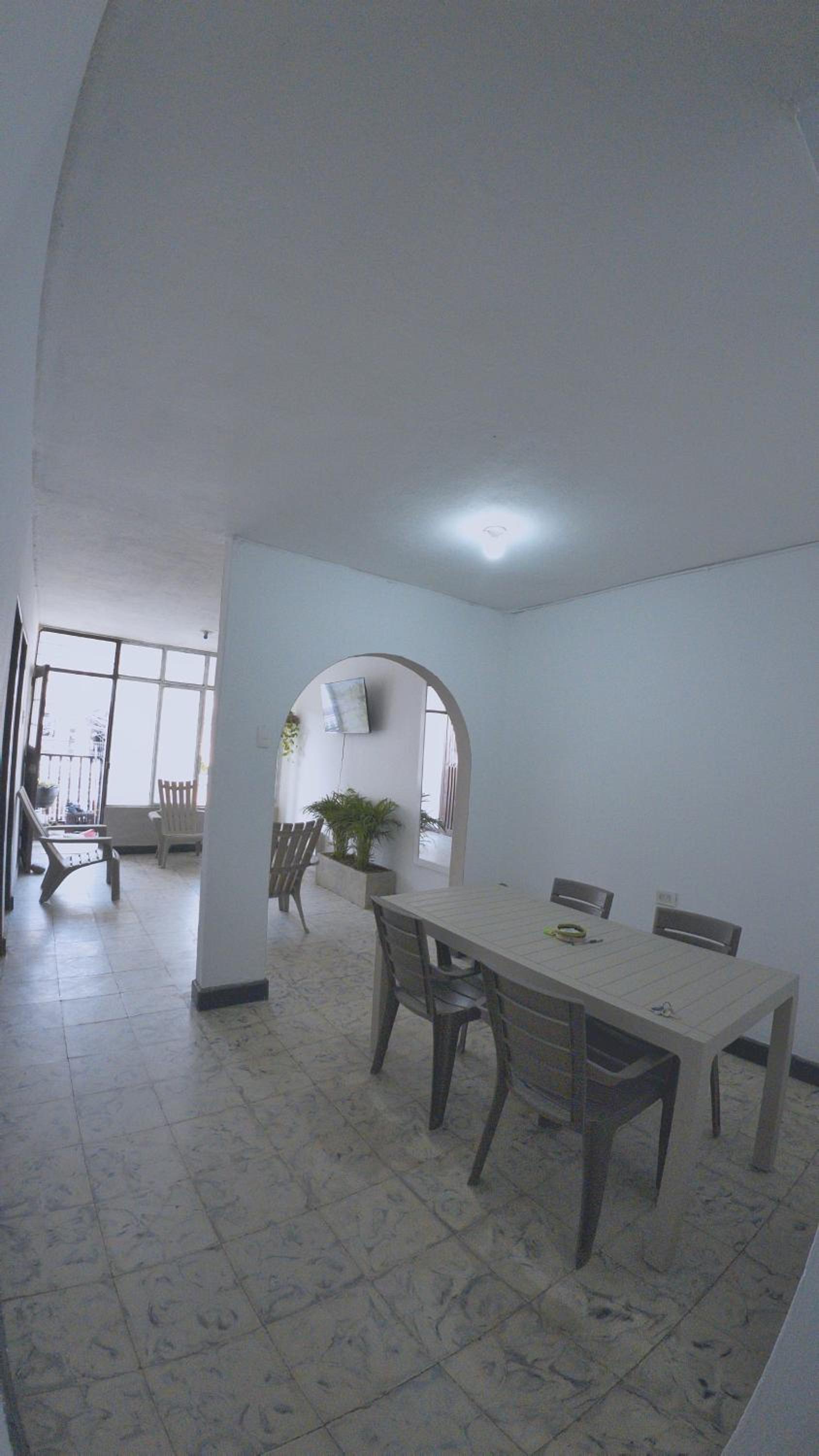 Bau Travel HOSTAL